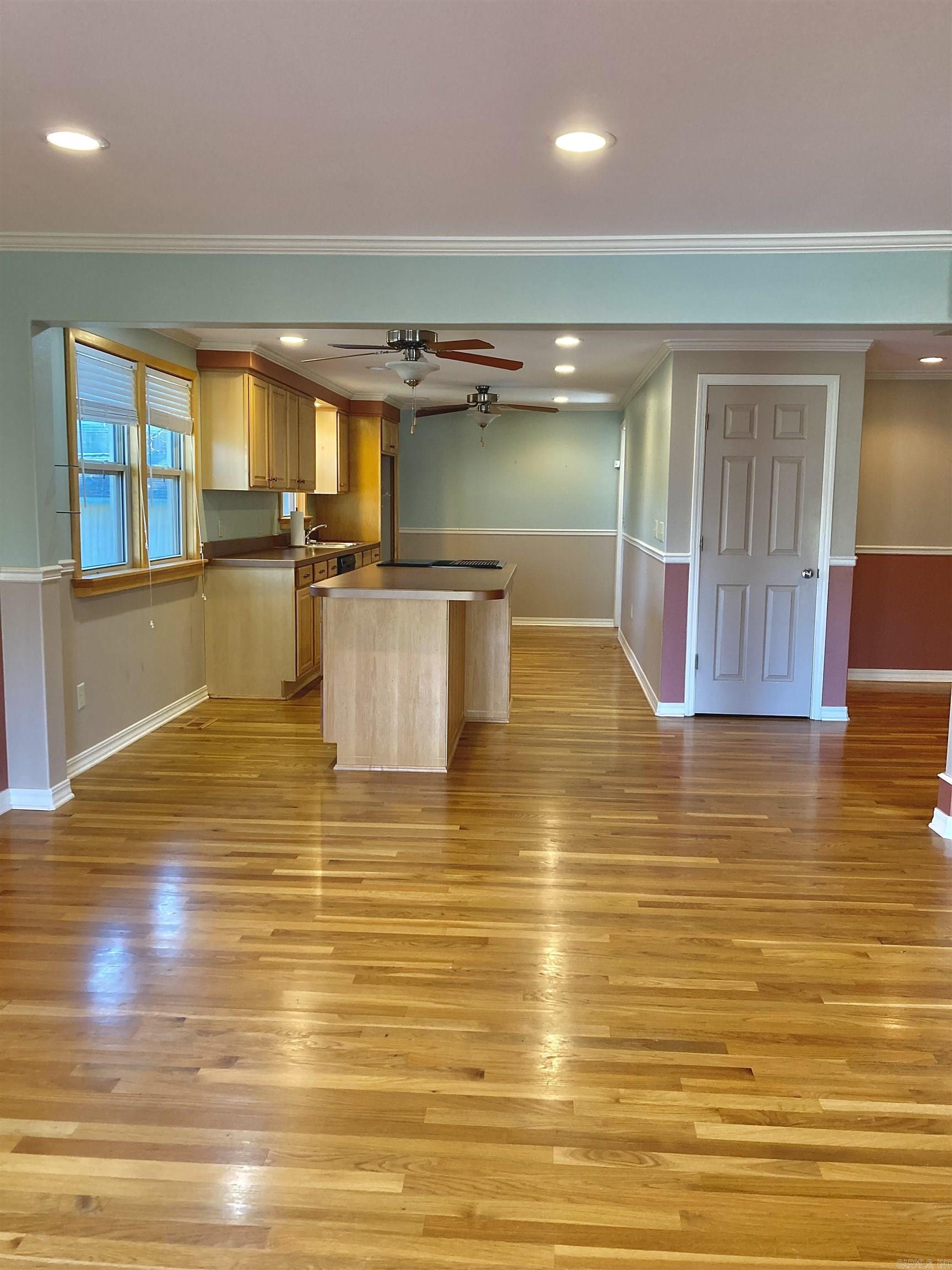 117  Waverly Street  Hot Springs, AR