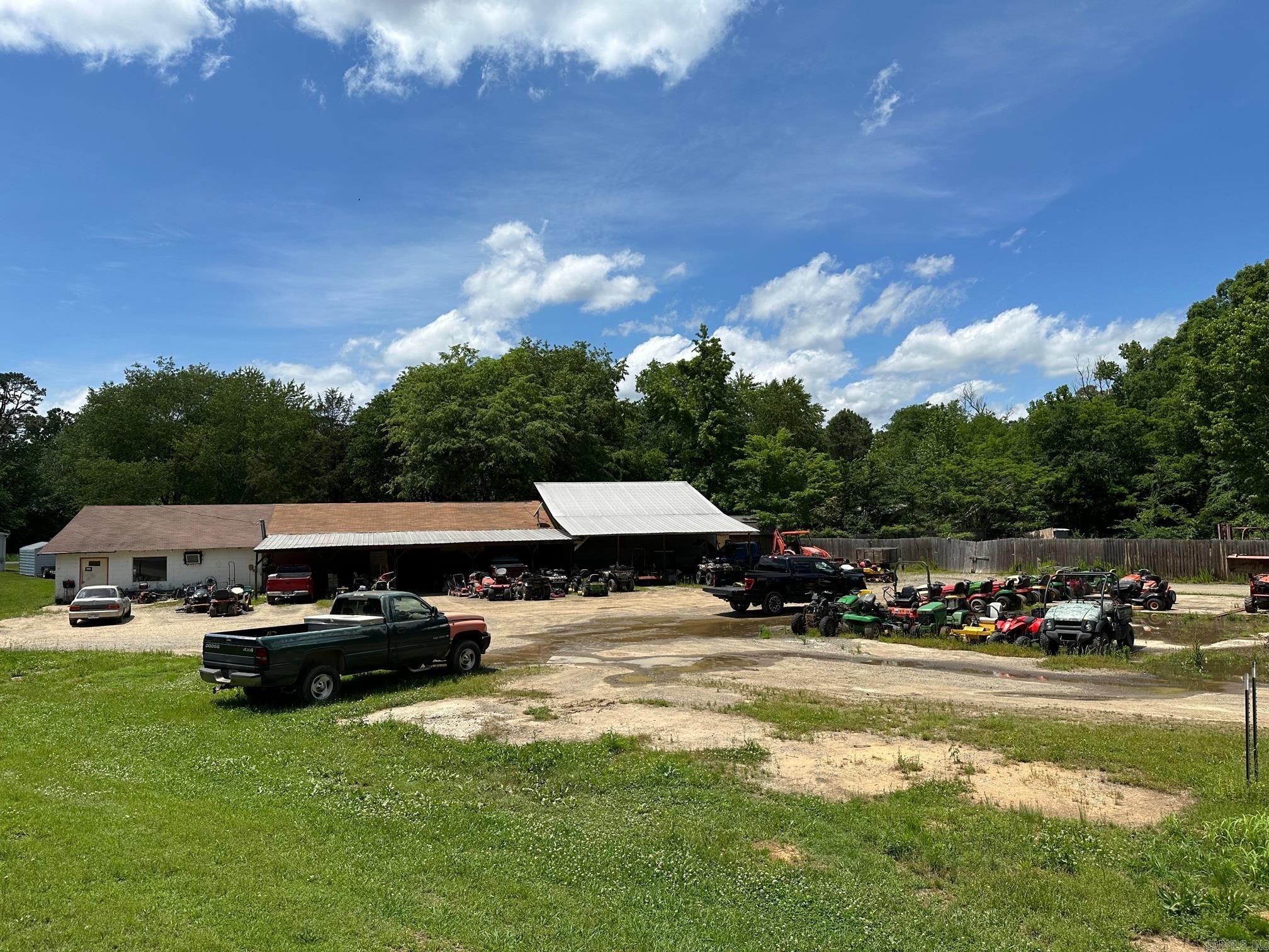 726  Houston Ave  Perryville, AR