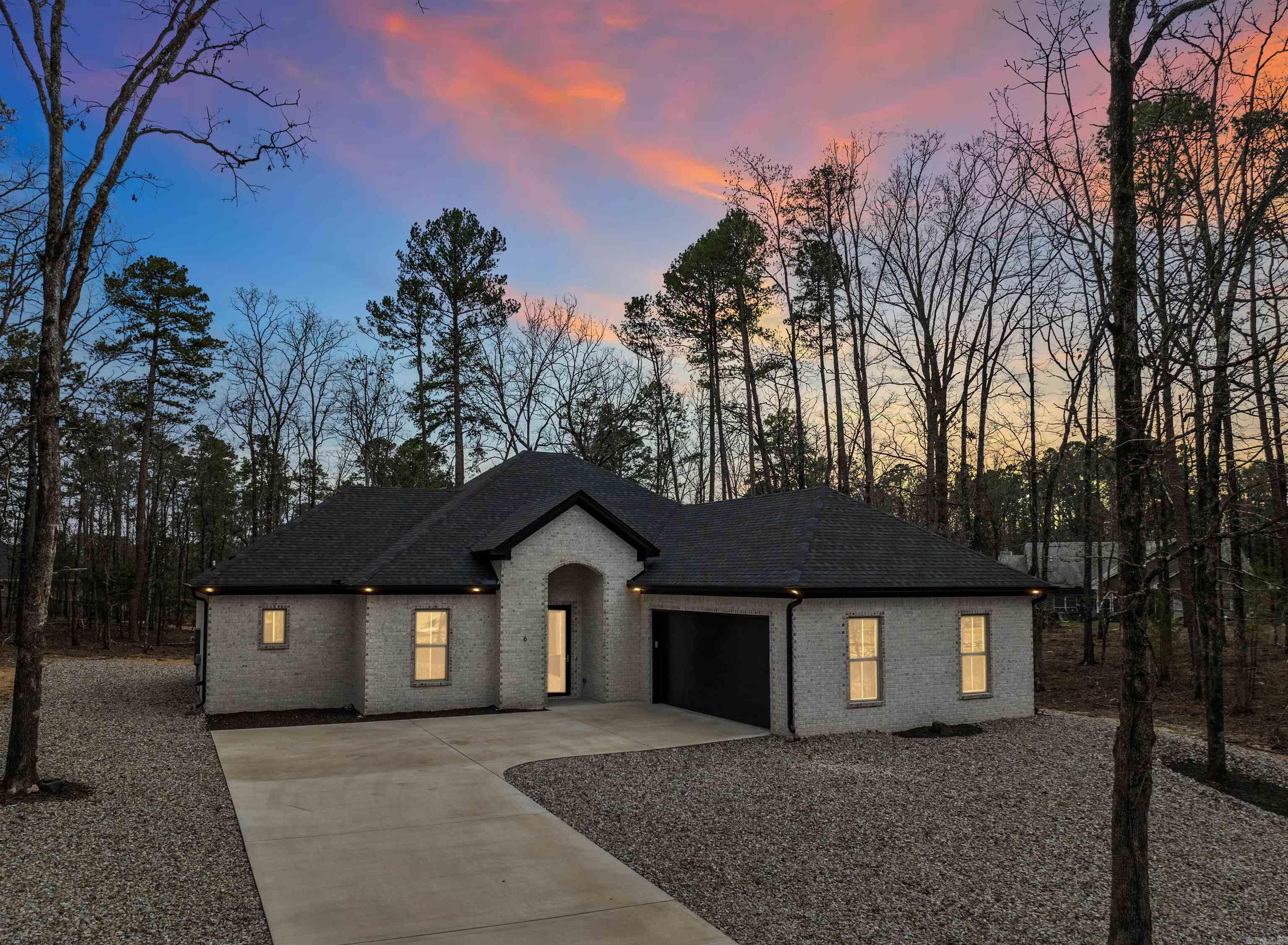 6  Busqueda Lane  Hot Springs Village, AR