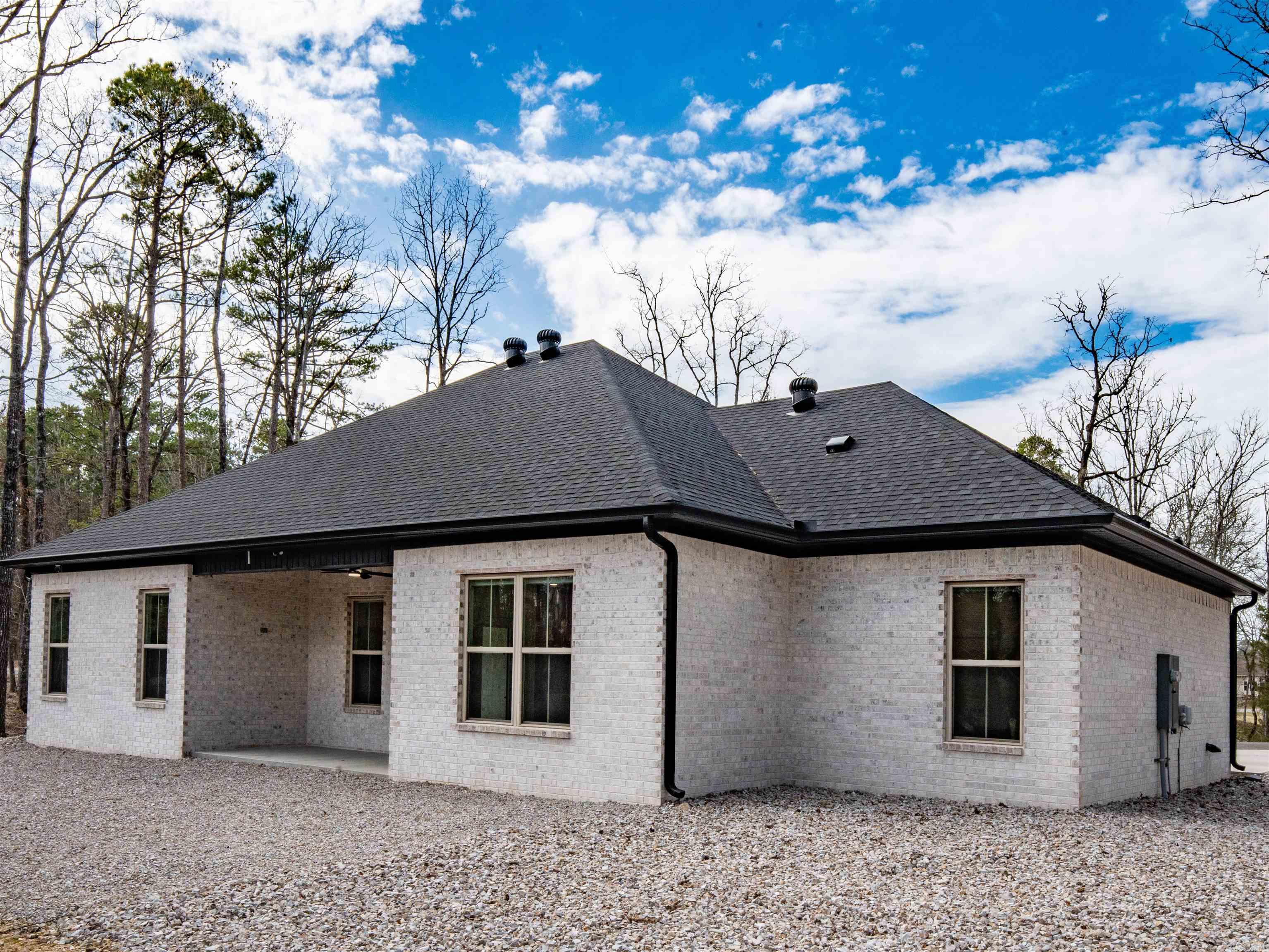 6  Busqueda Lane  Hot Springs Village, AR