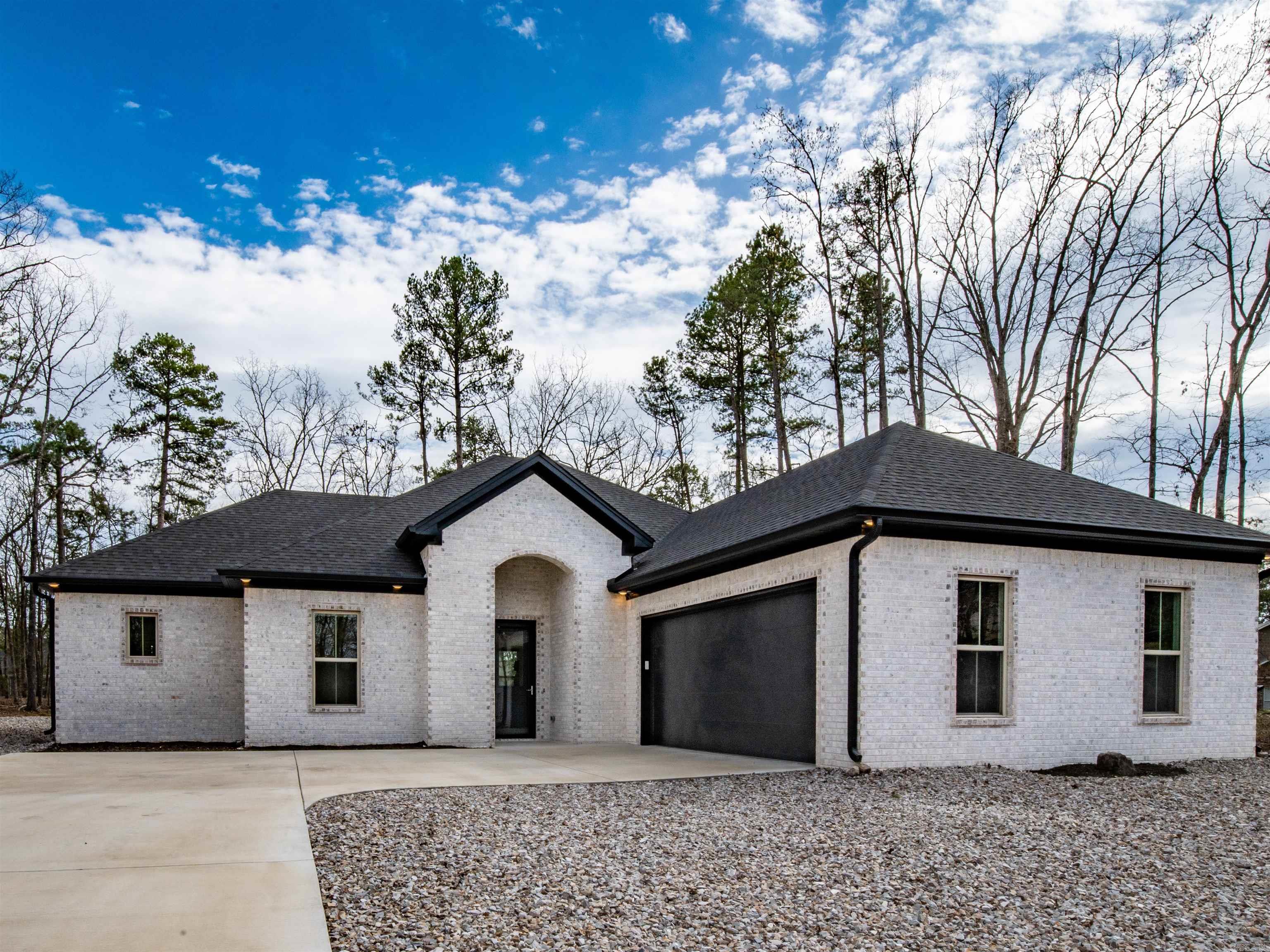 6  Busqueda Lane  Hot Springs Village, AR
