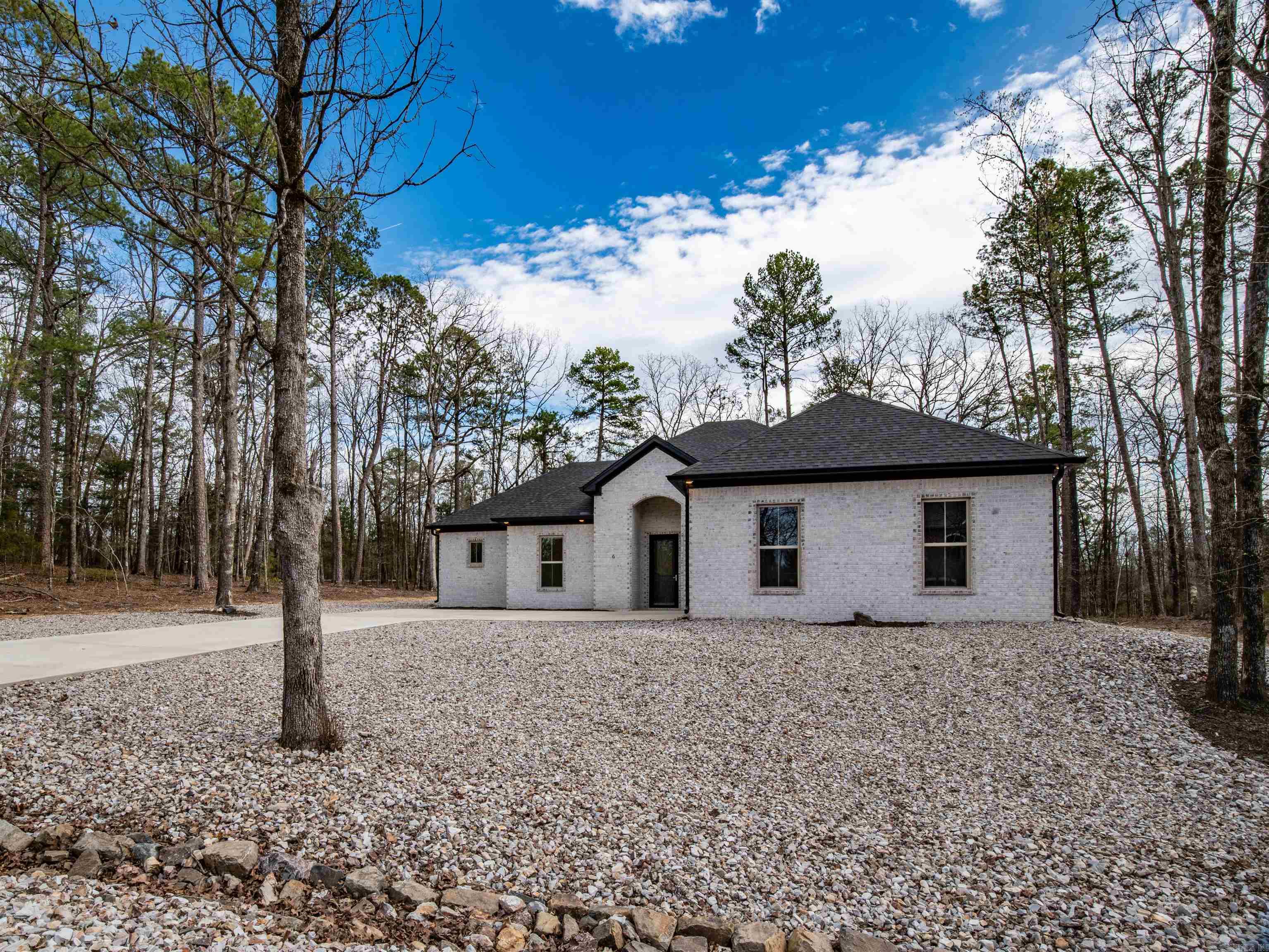 6  Busqueda Lane  Hot Springs Village, AR