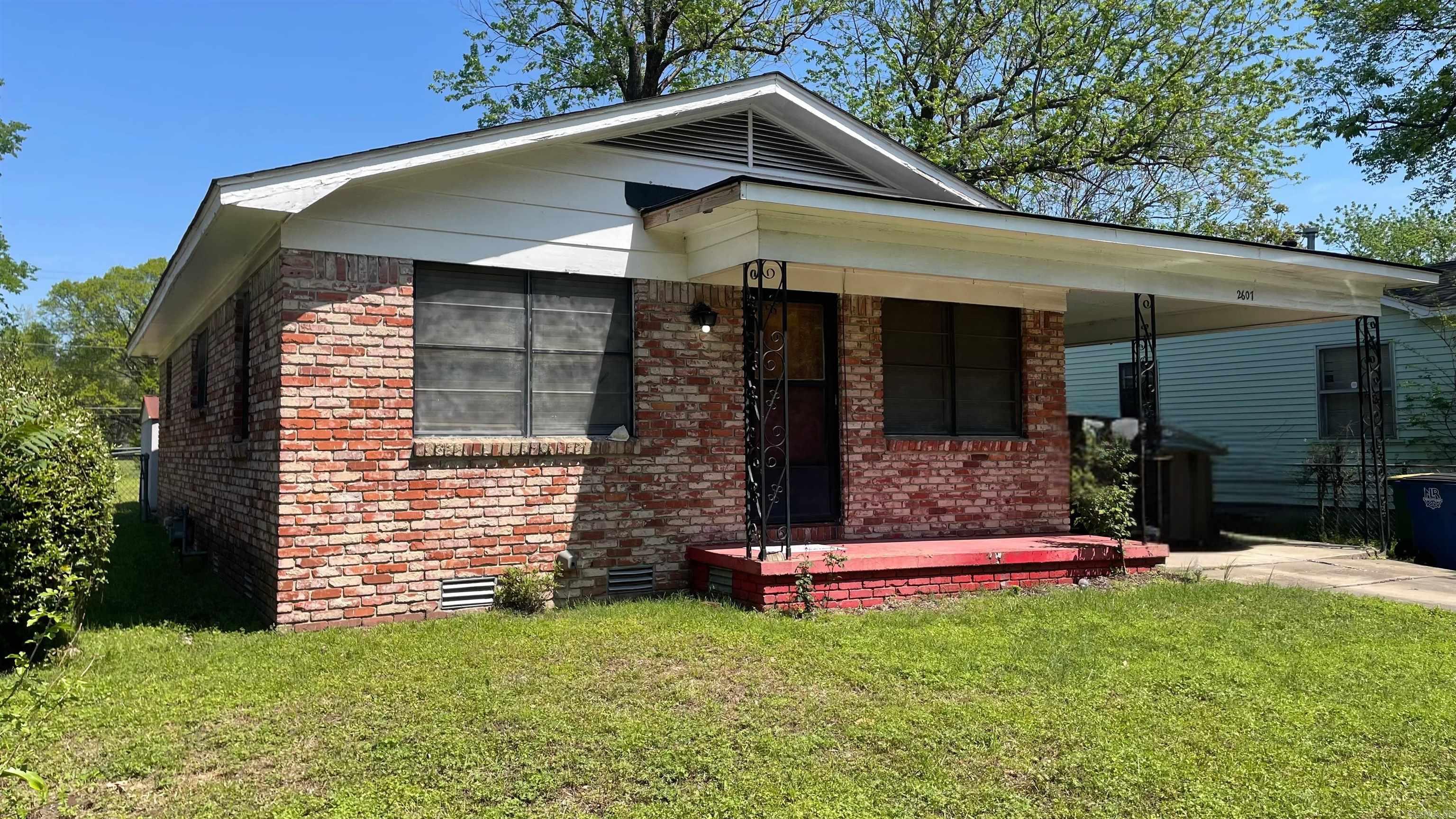2607 E Washington  North Little Rock, AR