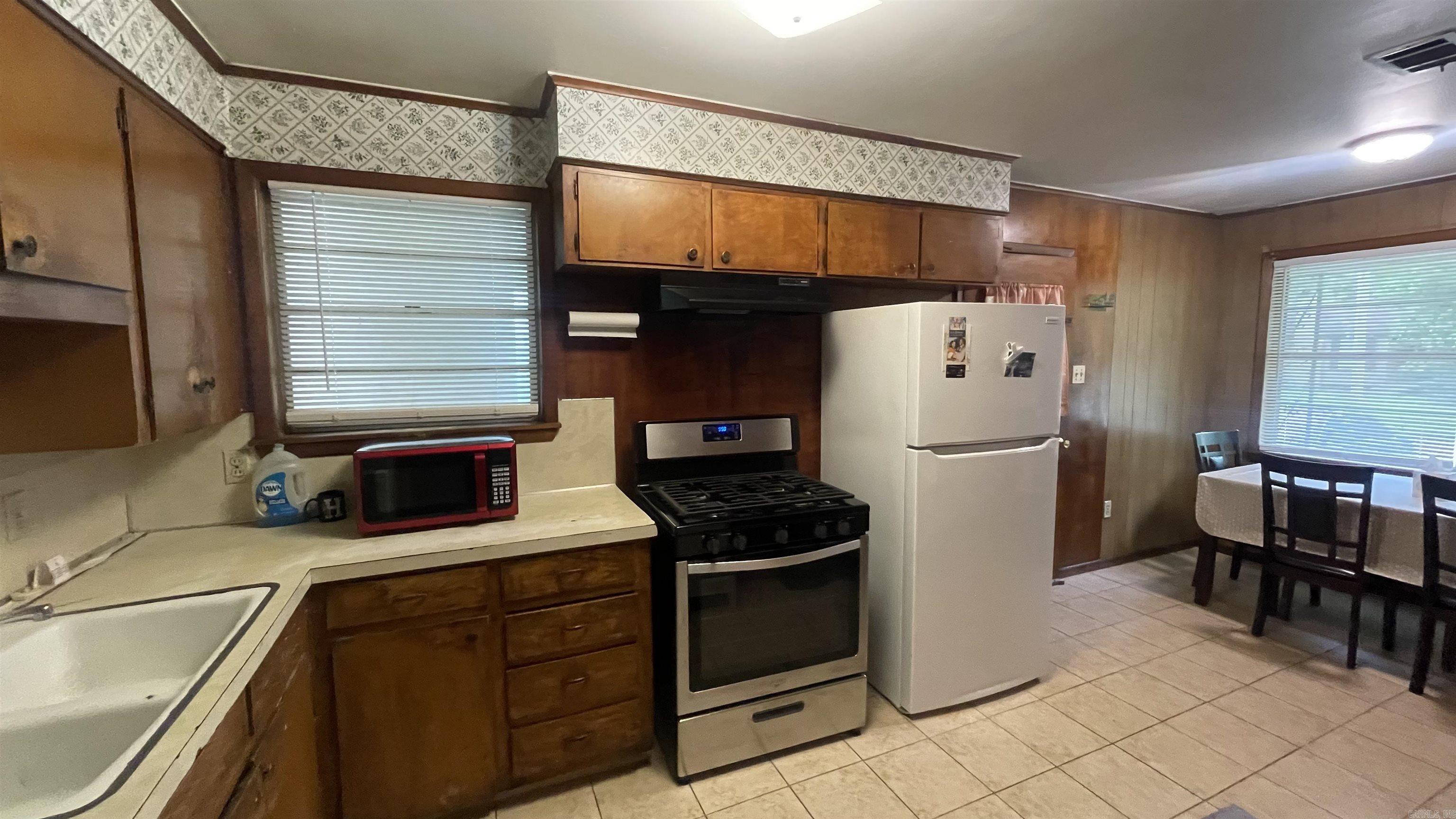 2607 E Washington  North Little Rock, AR