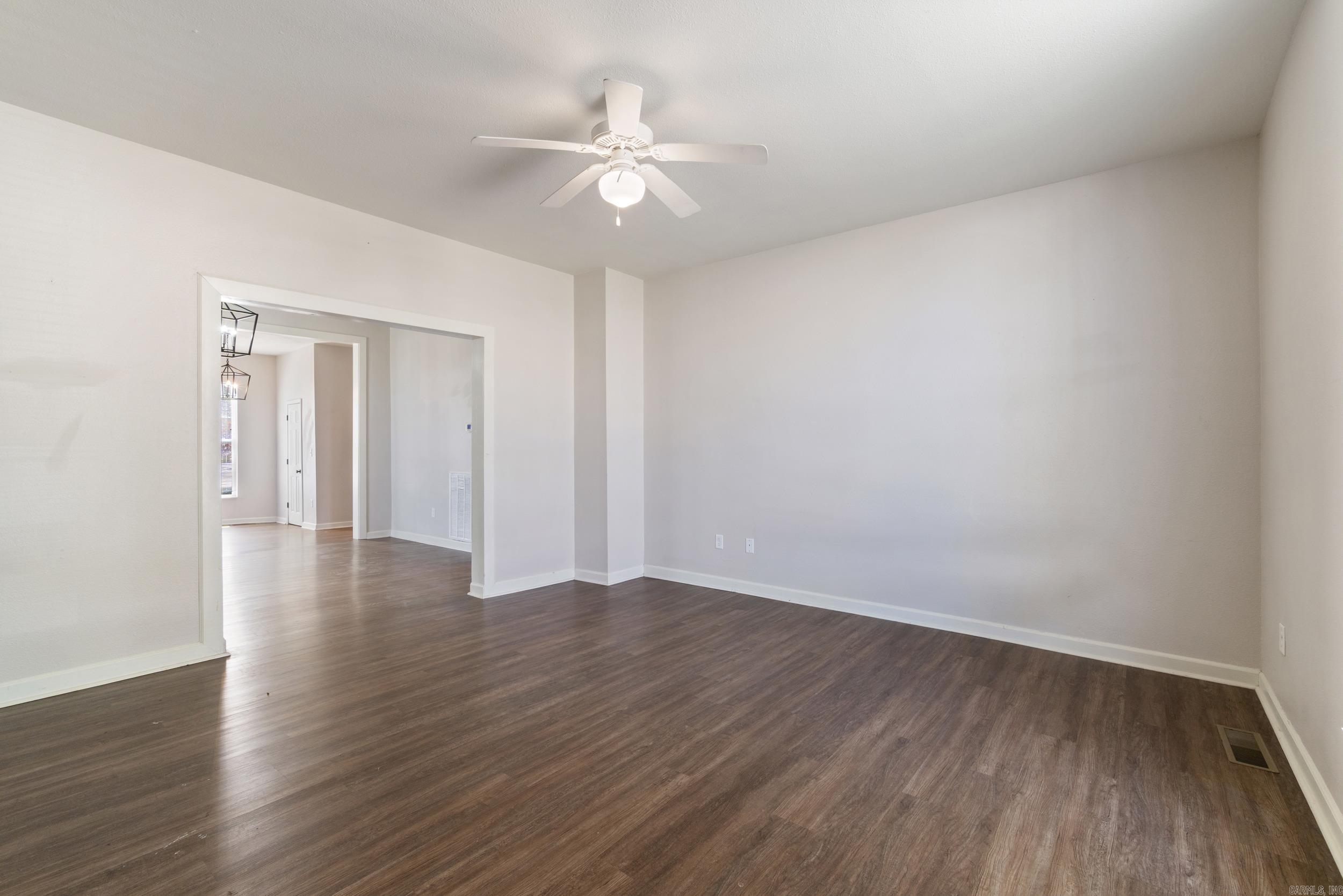 1403 Scott St Conway, AR 72034
