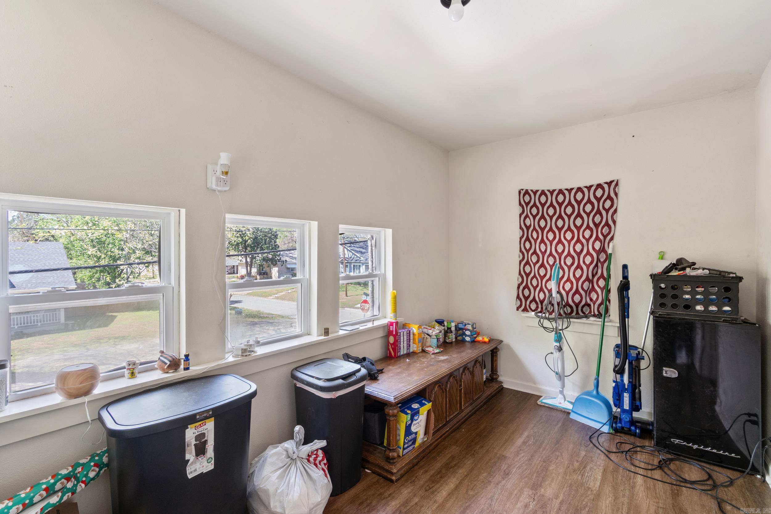 1403 Scott St Conway, AR 72034