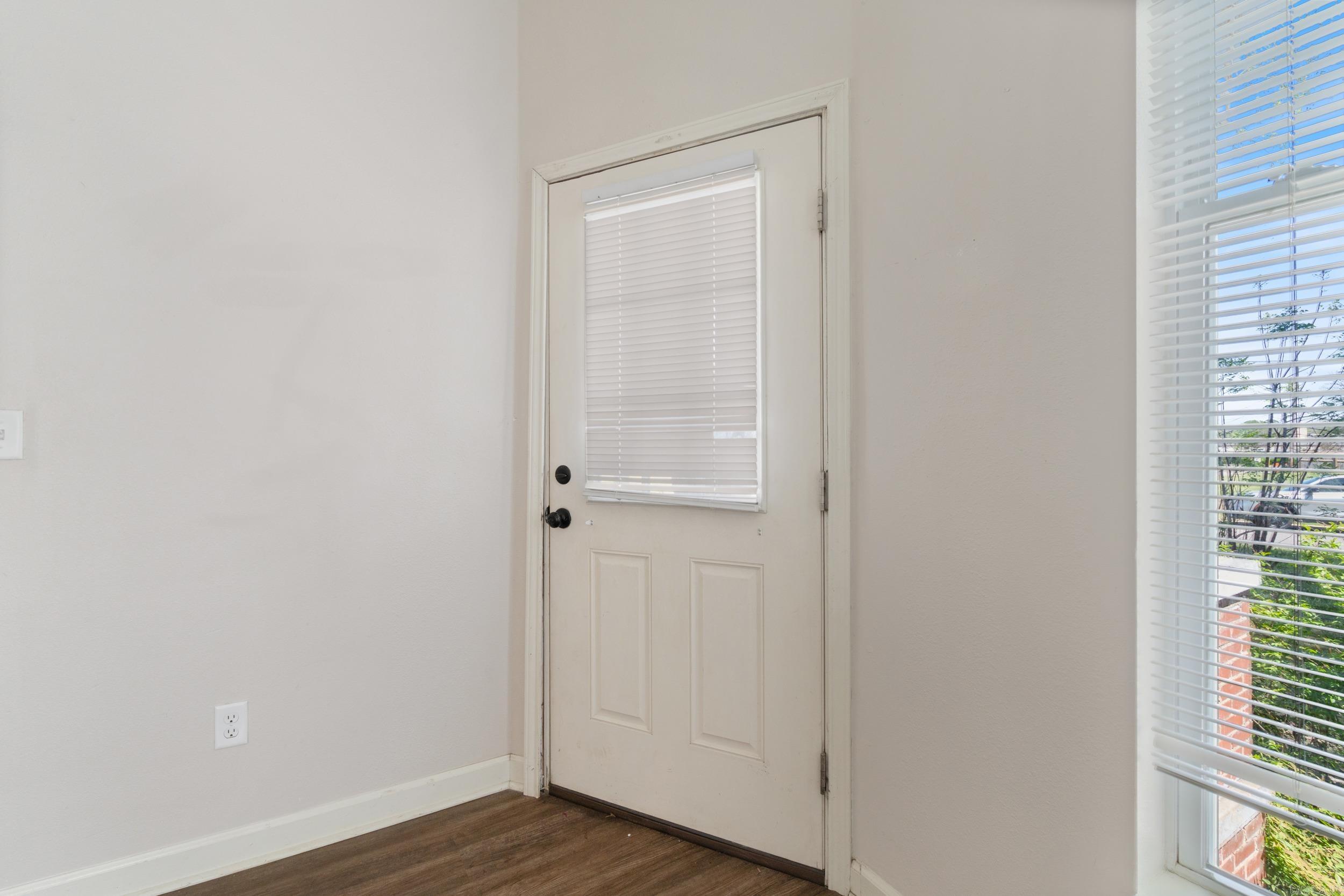 1403 Scott St Conway, AR 72034