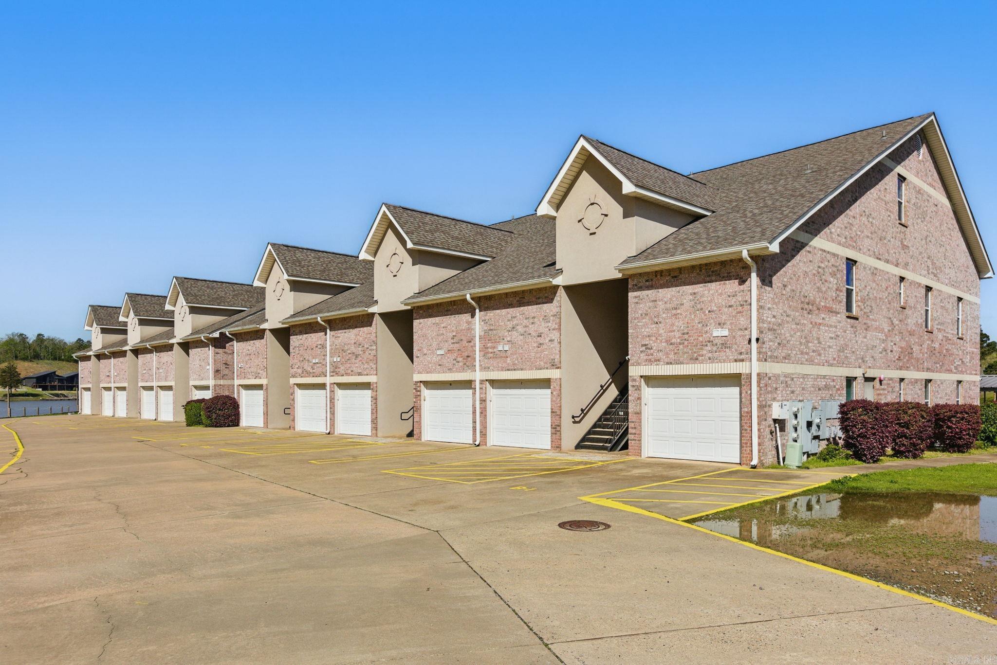 532  Grand Point Unit B2 Hot Springs, AR