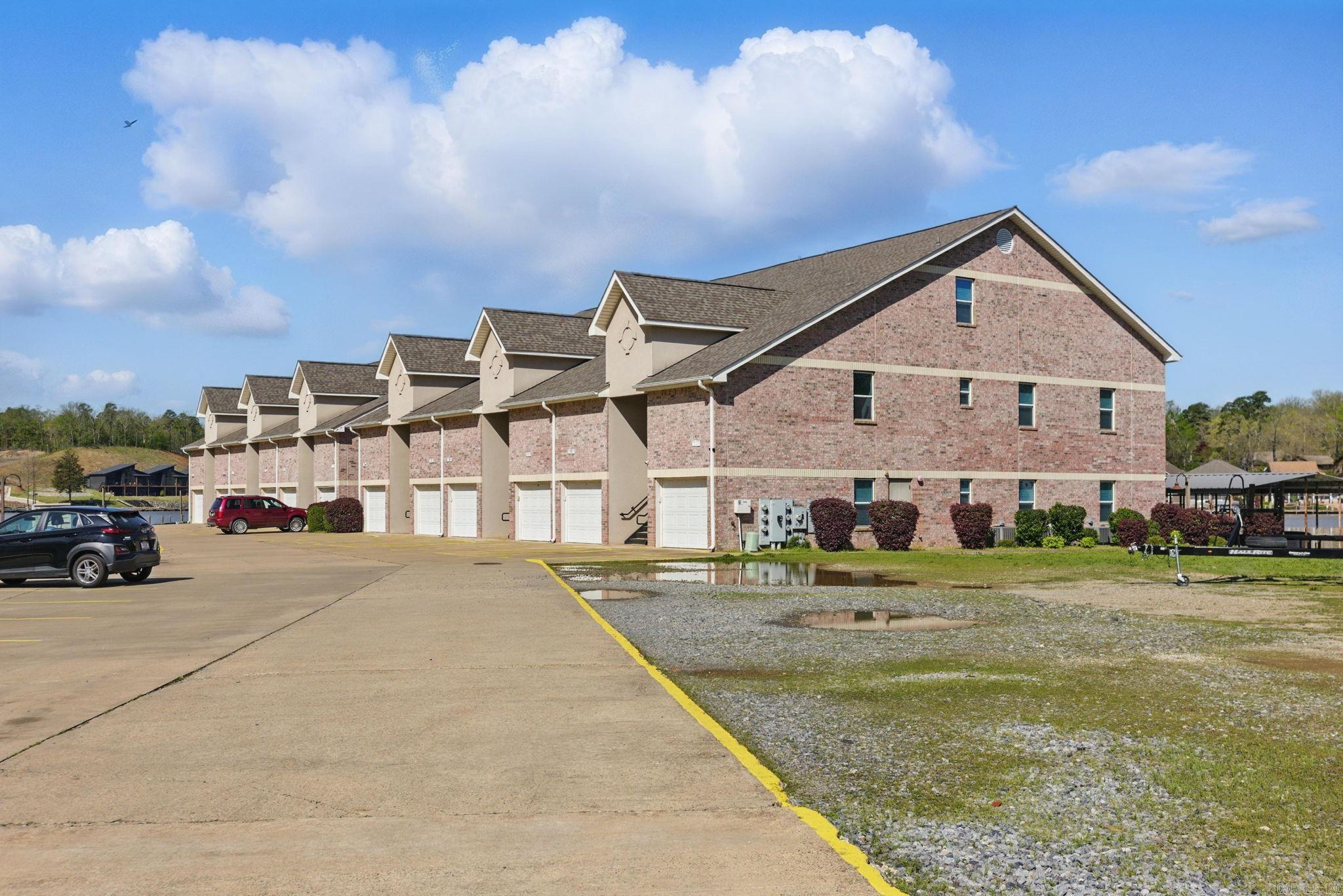 532  Grand Point Unit B2 Hot Springs, AR
