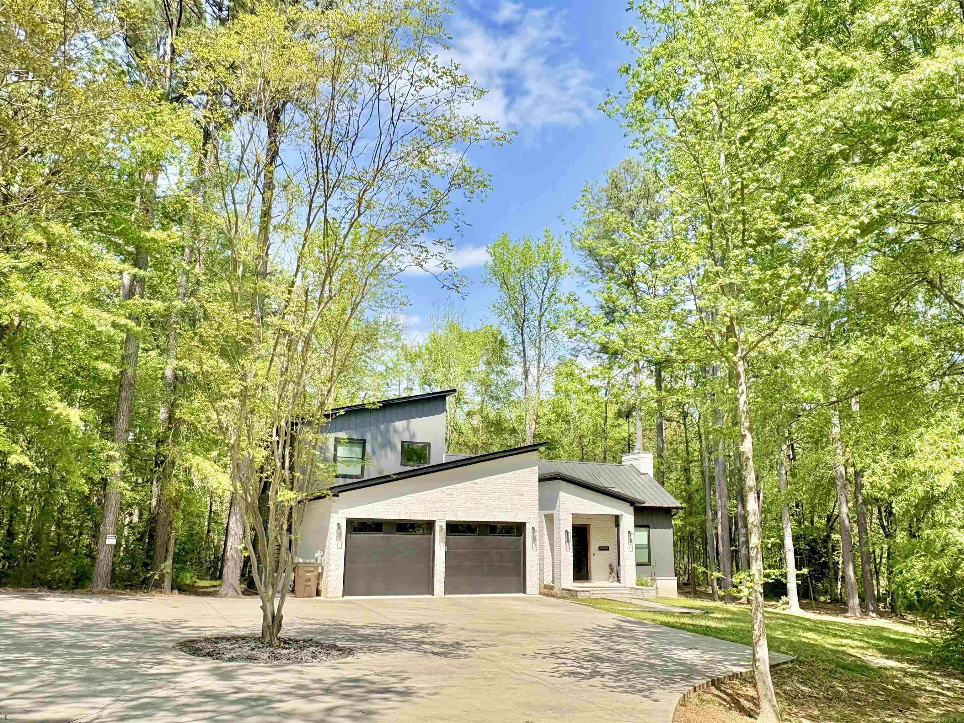 110  E. Sunset  Sheridan, AR