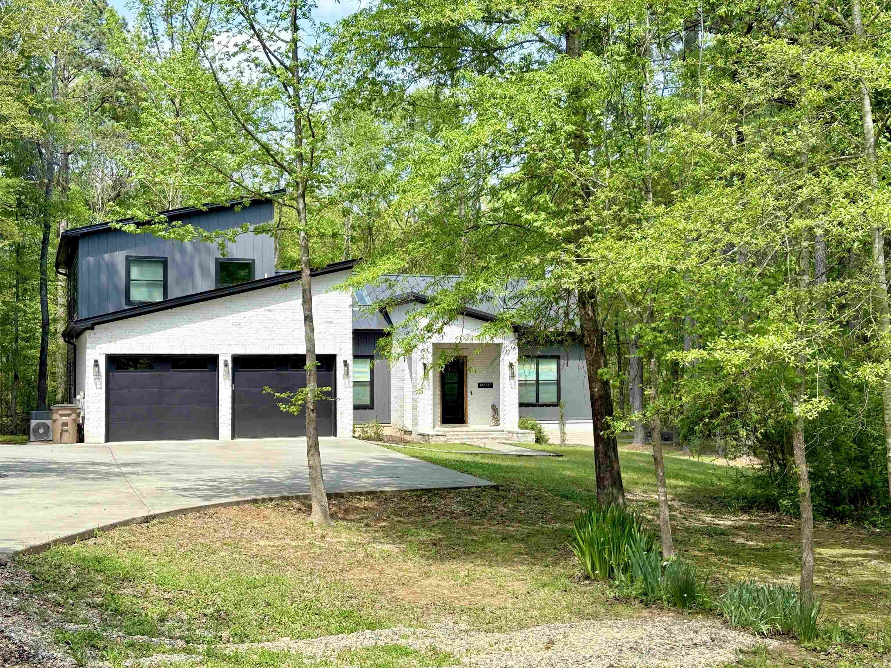 110  E. Sunset  Sheridan, AR