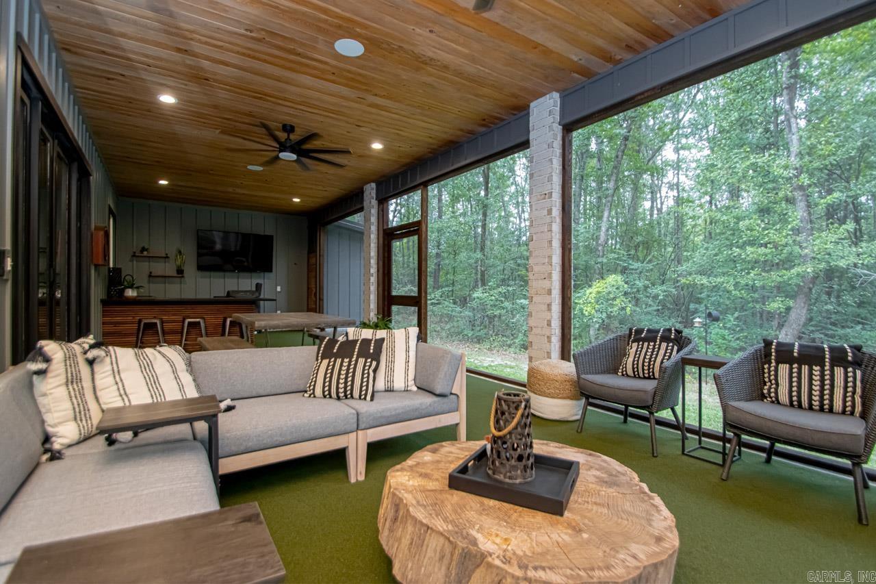 110  E. Sunset  Sheridan, AR