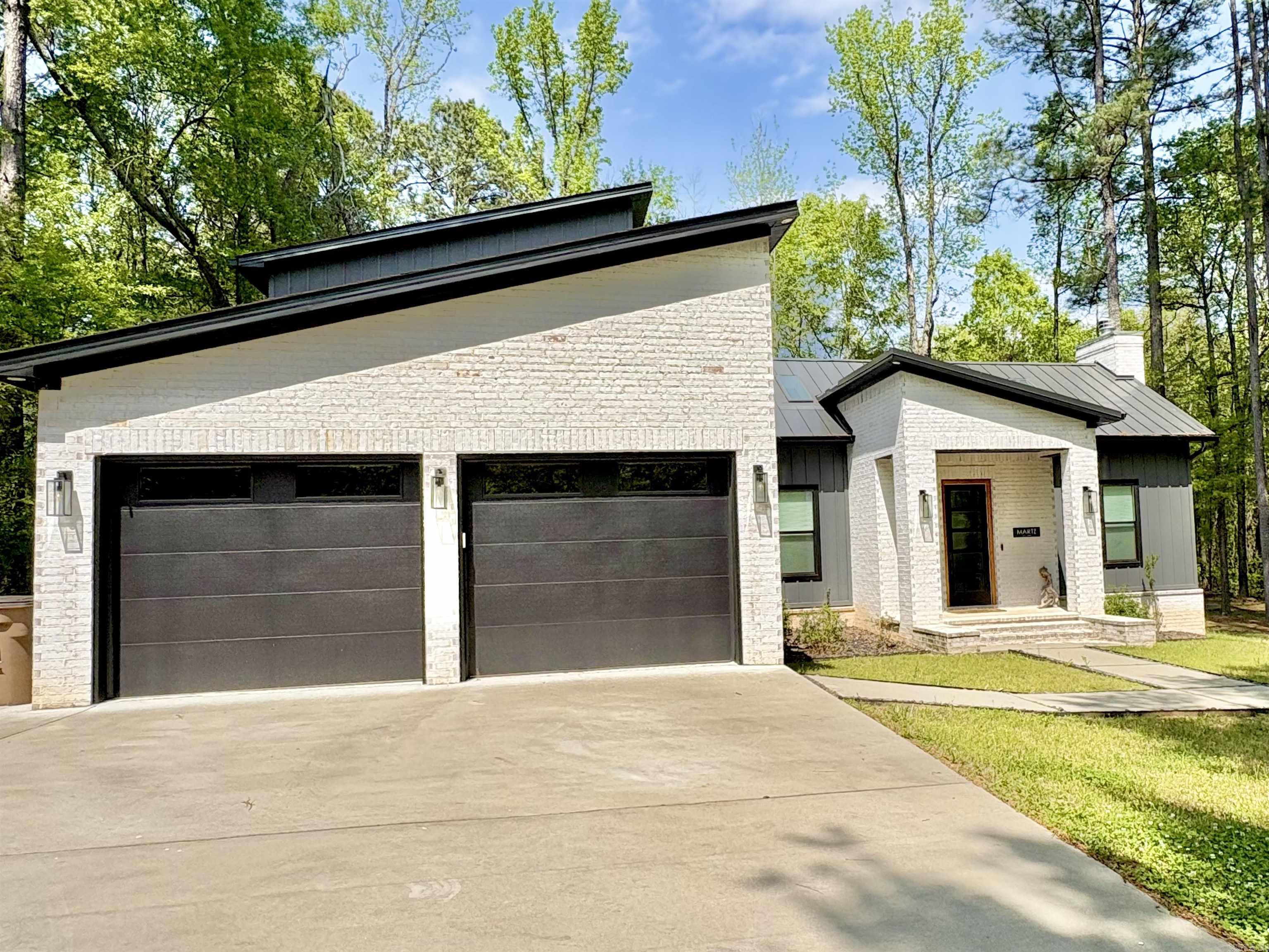 110  E. Sunset  Sheridan, AR