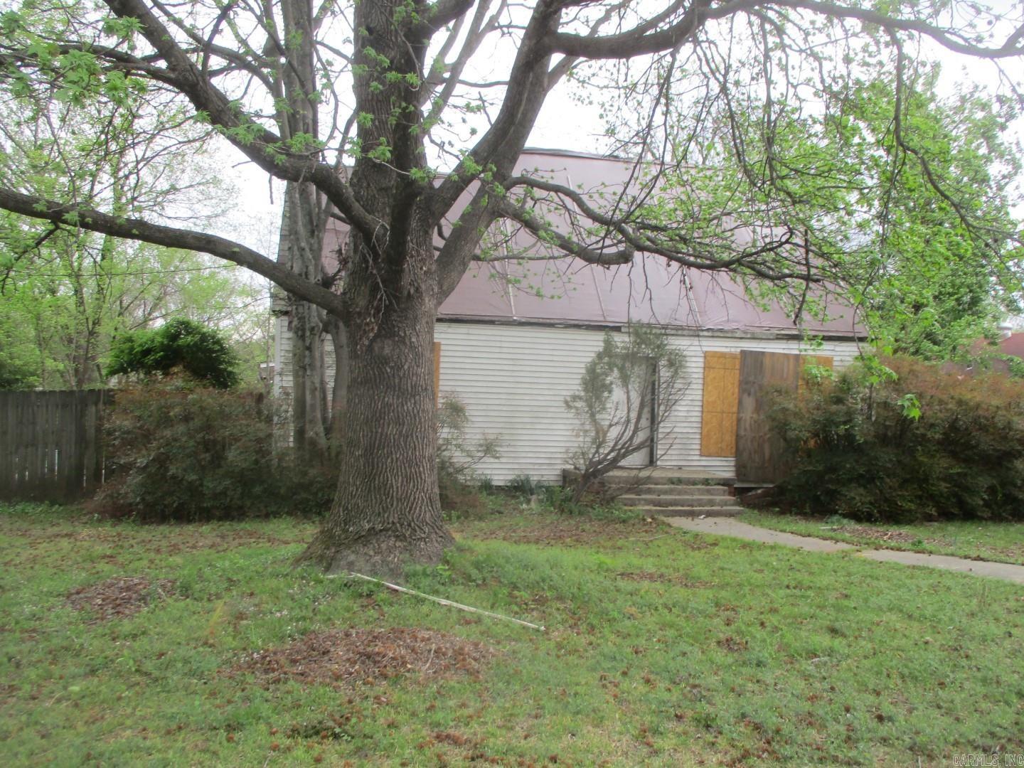 3101  Madison  Little Rock, AR