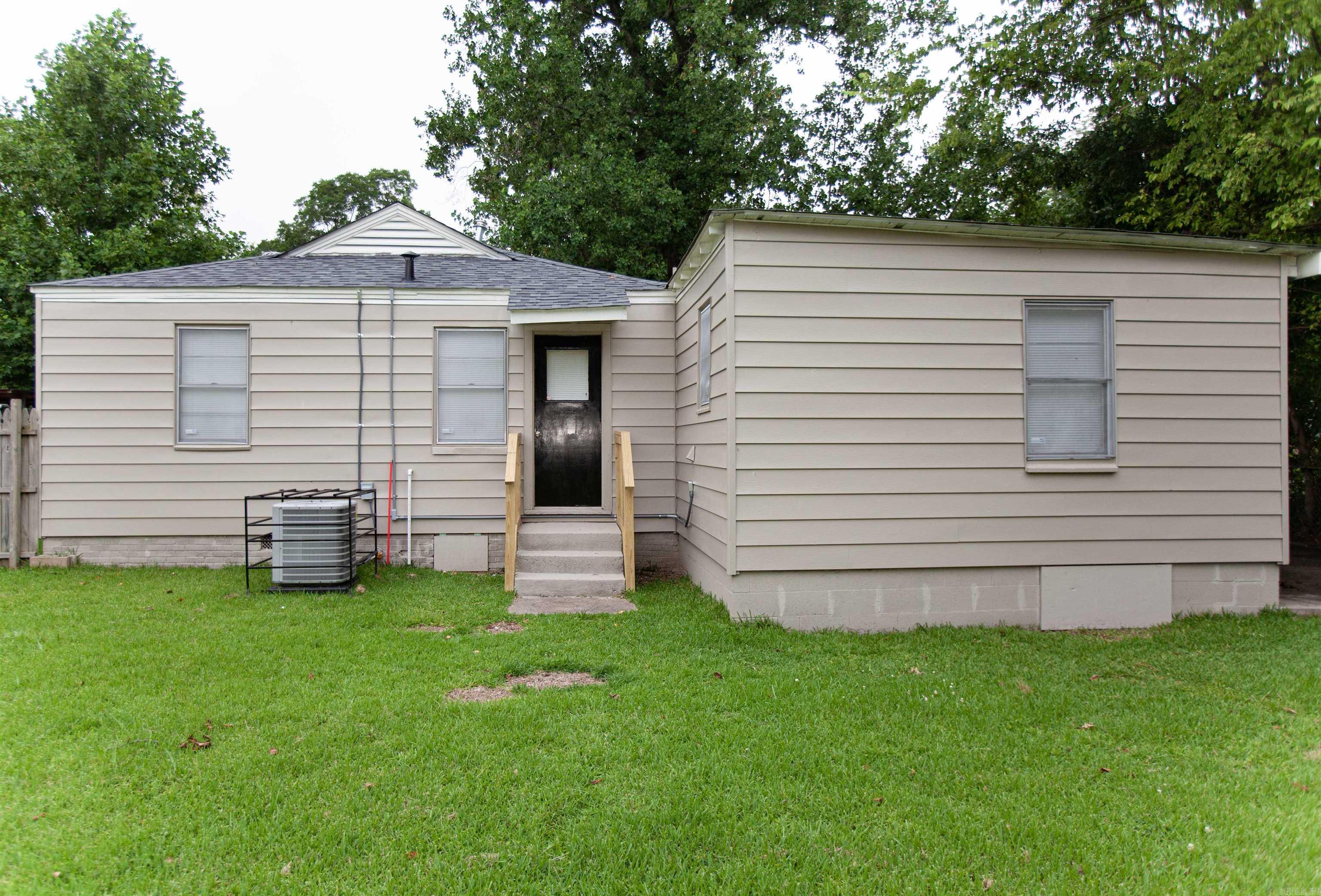 301  Boggs  North Little Rock, AR