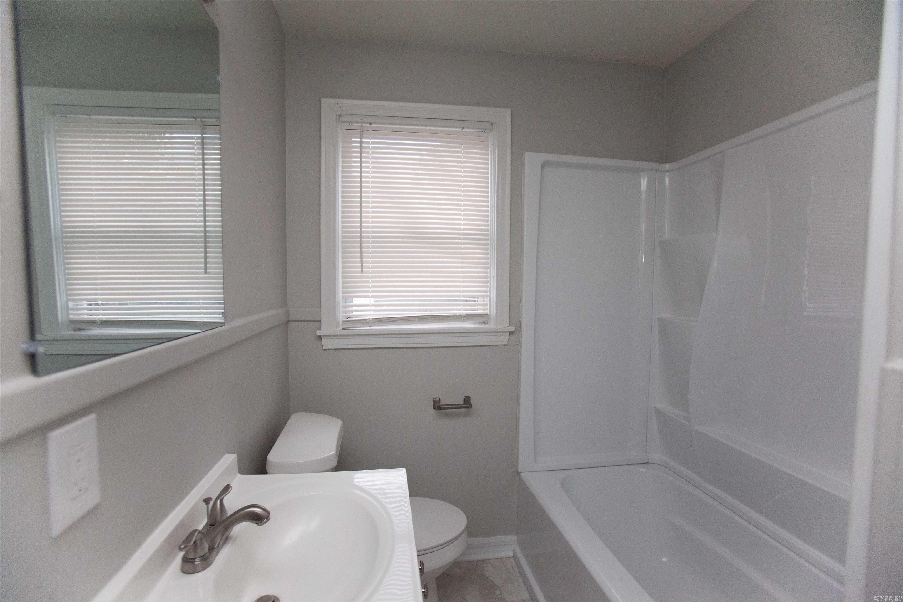 301  Boggs  North Little Rock, AR