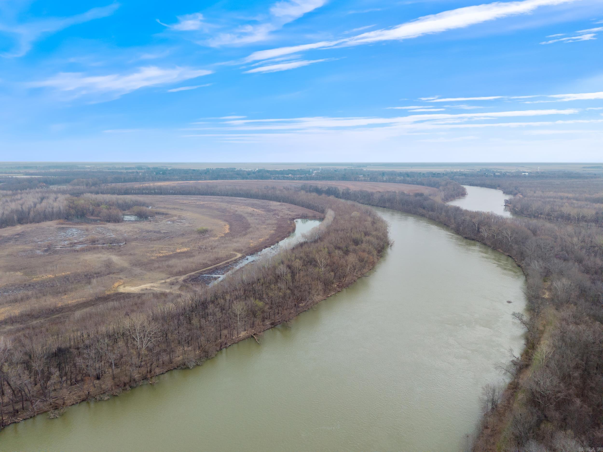000  Taylor Bay  Augusta, AR