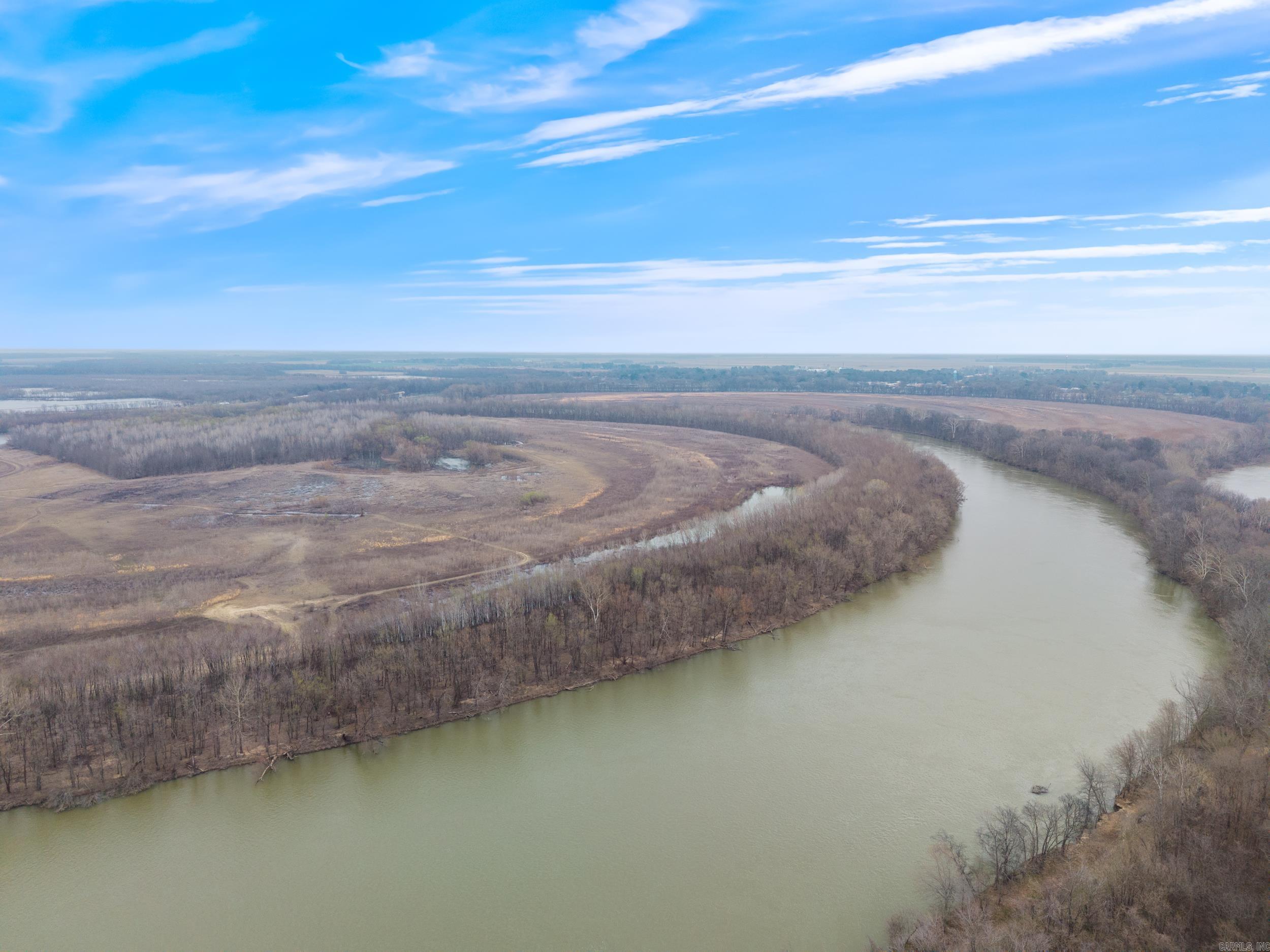 000  Taylor Bay  Augusta, AR