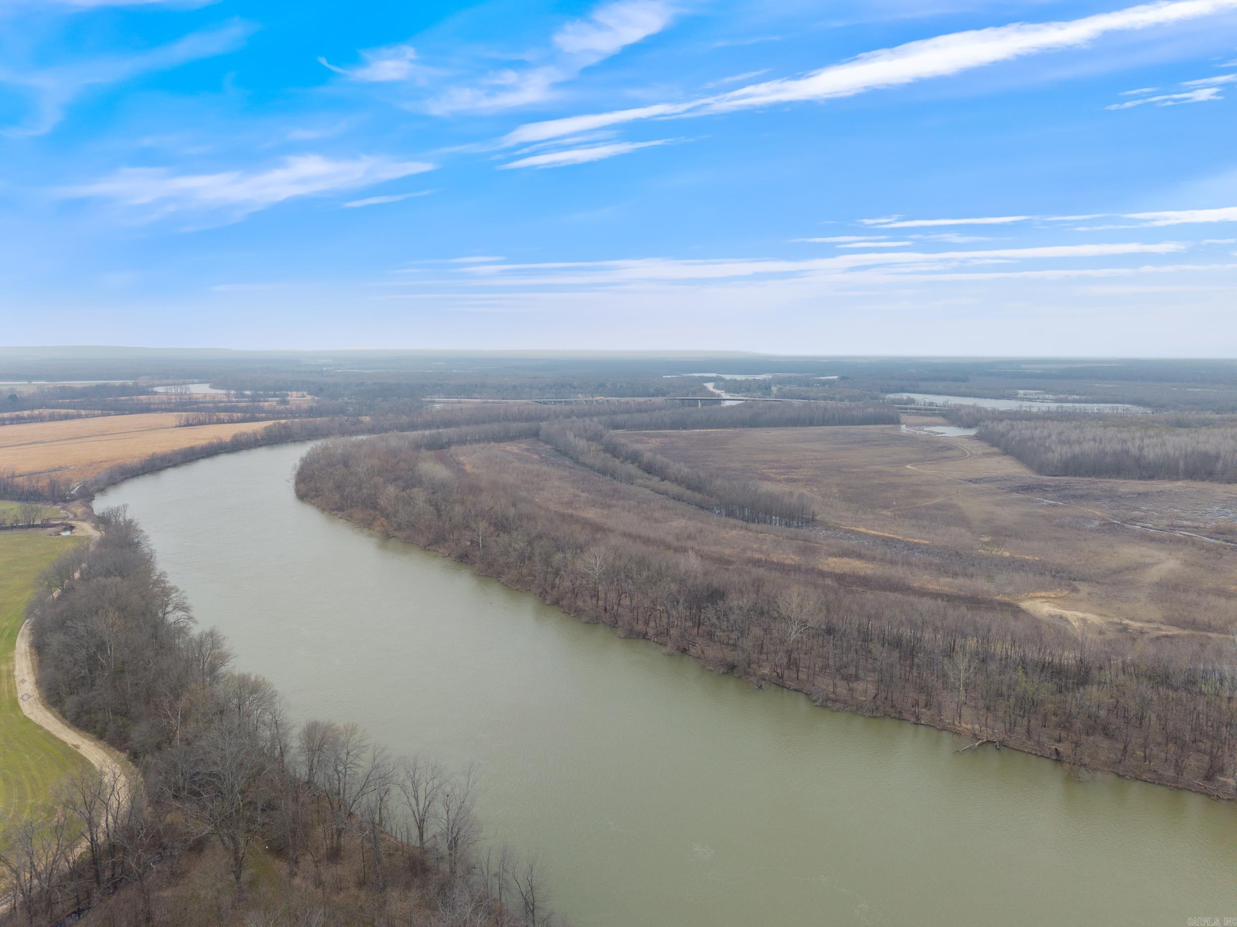 000  Taylor Bay  Augusta, AR