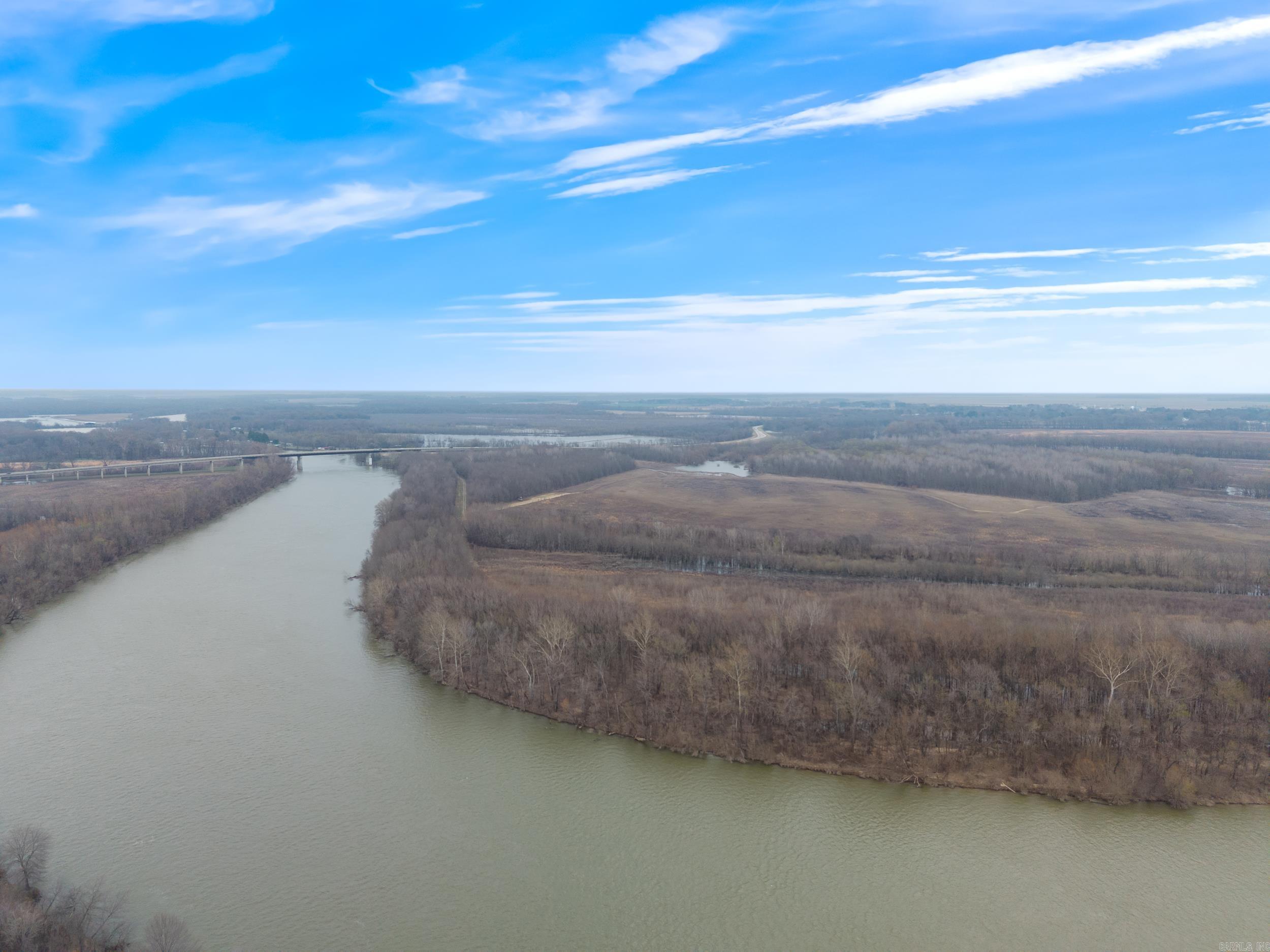 000  Taylor Bay  Augusta, AR