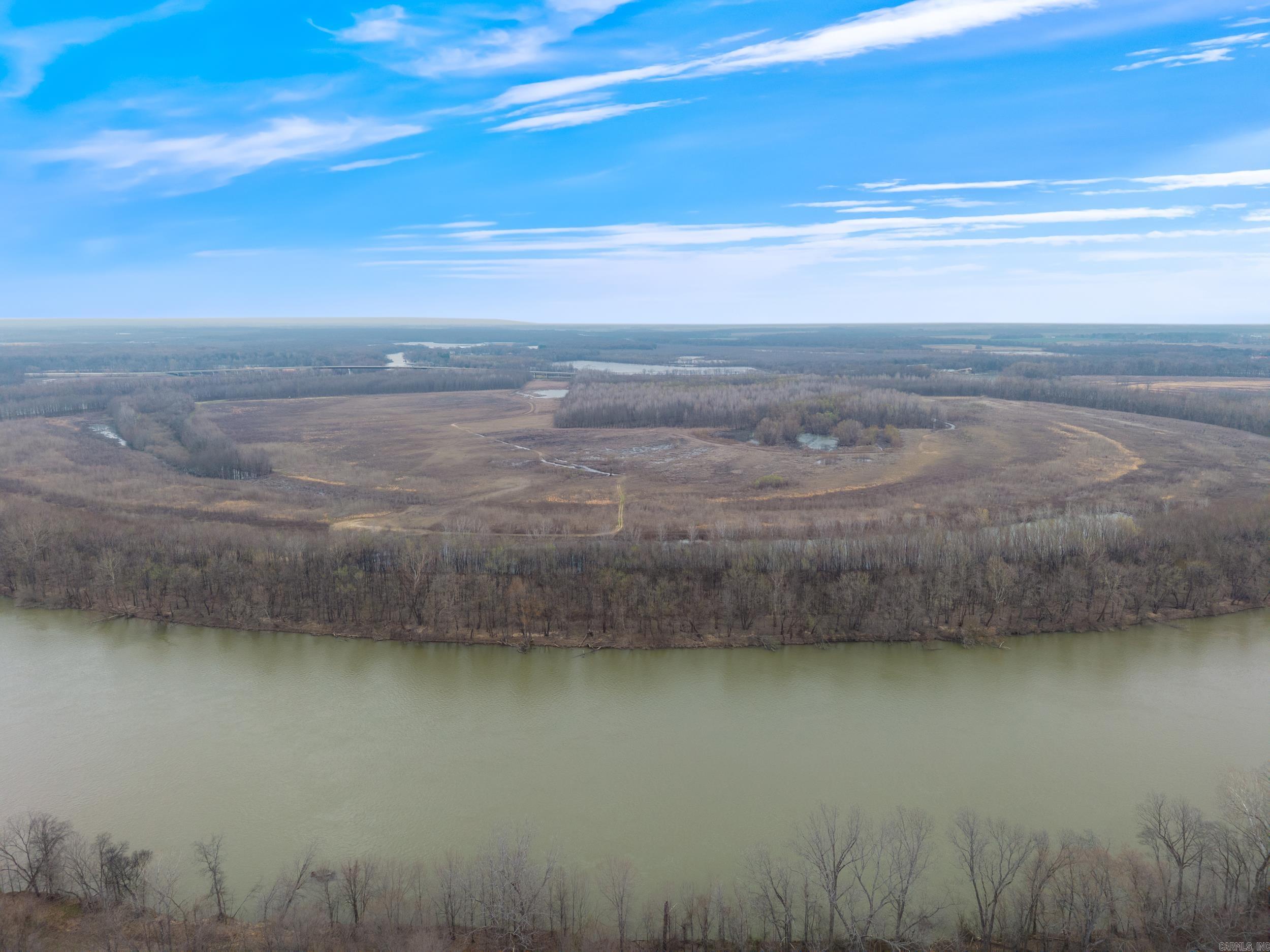 000  Taylor Bay  Augusta, AR