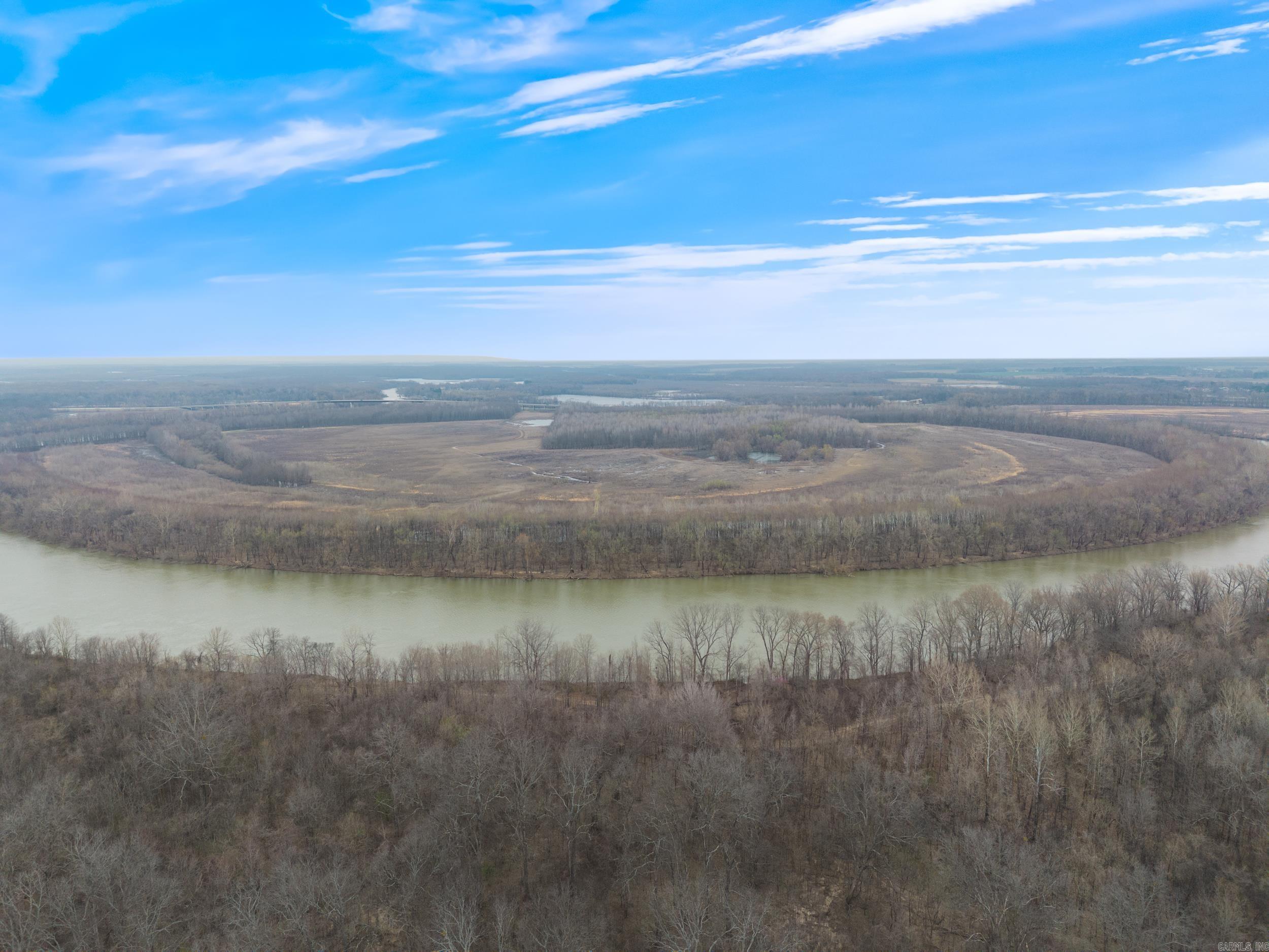 000  Taylor Bay  Augusta, AR
