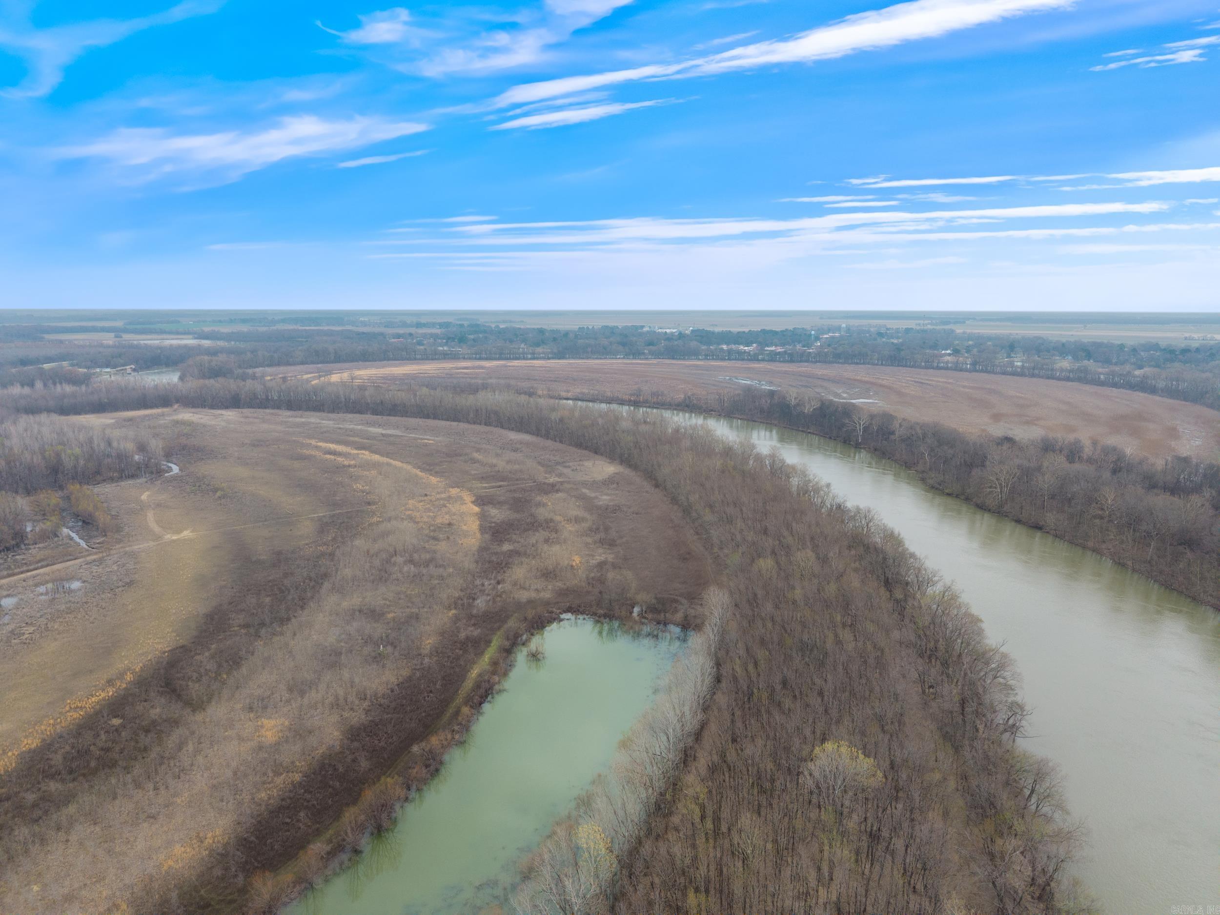 000  Taylor Bay  Augusta, AR