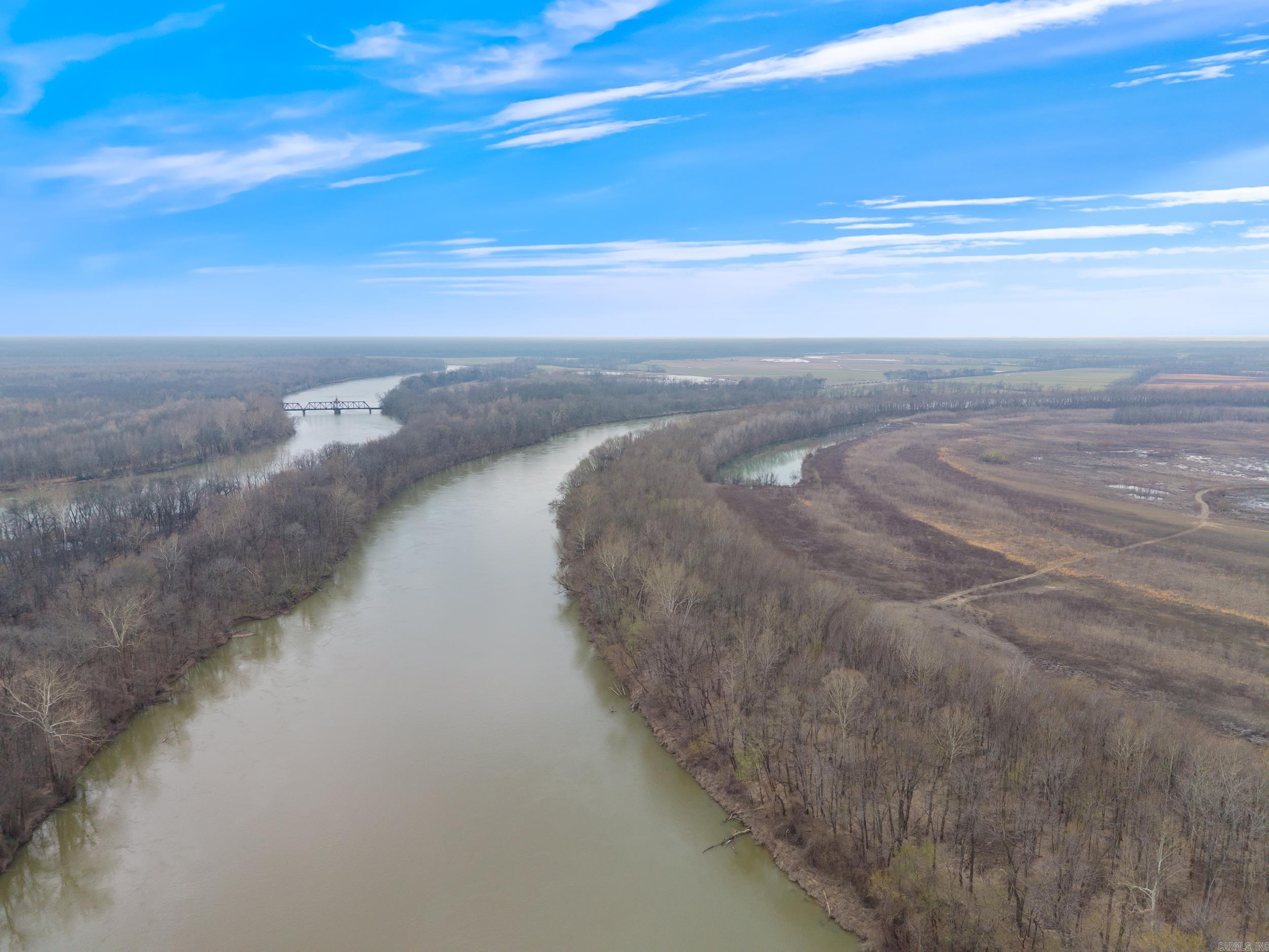 000  Taylor Bay  Augusta, AR