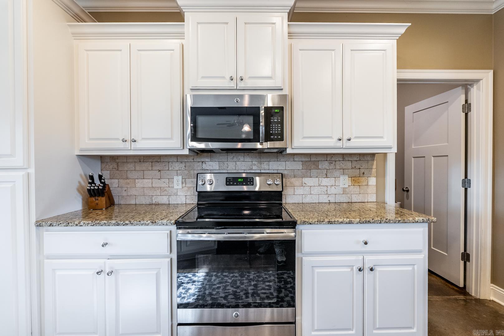 1700 Josh Dr. Conway, AR 72034