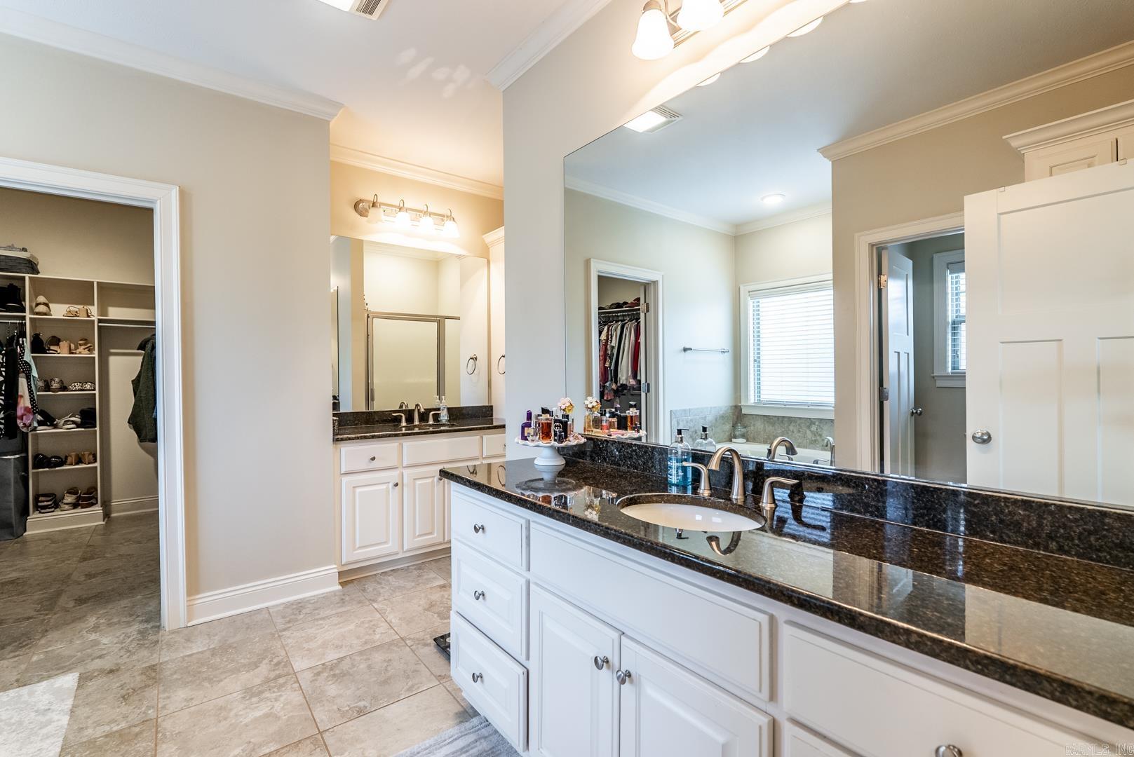 1700 Josh Dr. Conway, AR 72034
