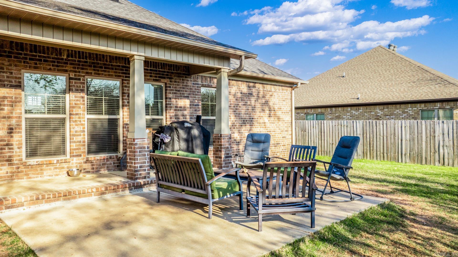 1700 Josh Dr. Conway, AR 72034