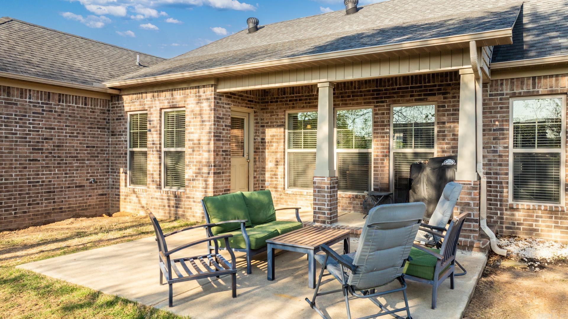 1700 Josh Dr. Conway, AR 72034