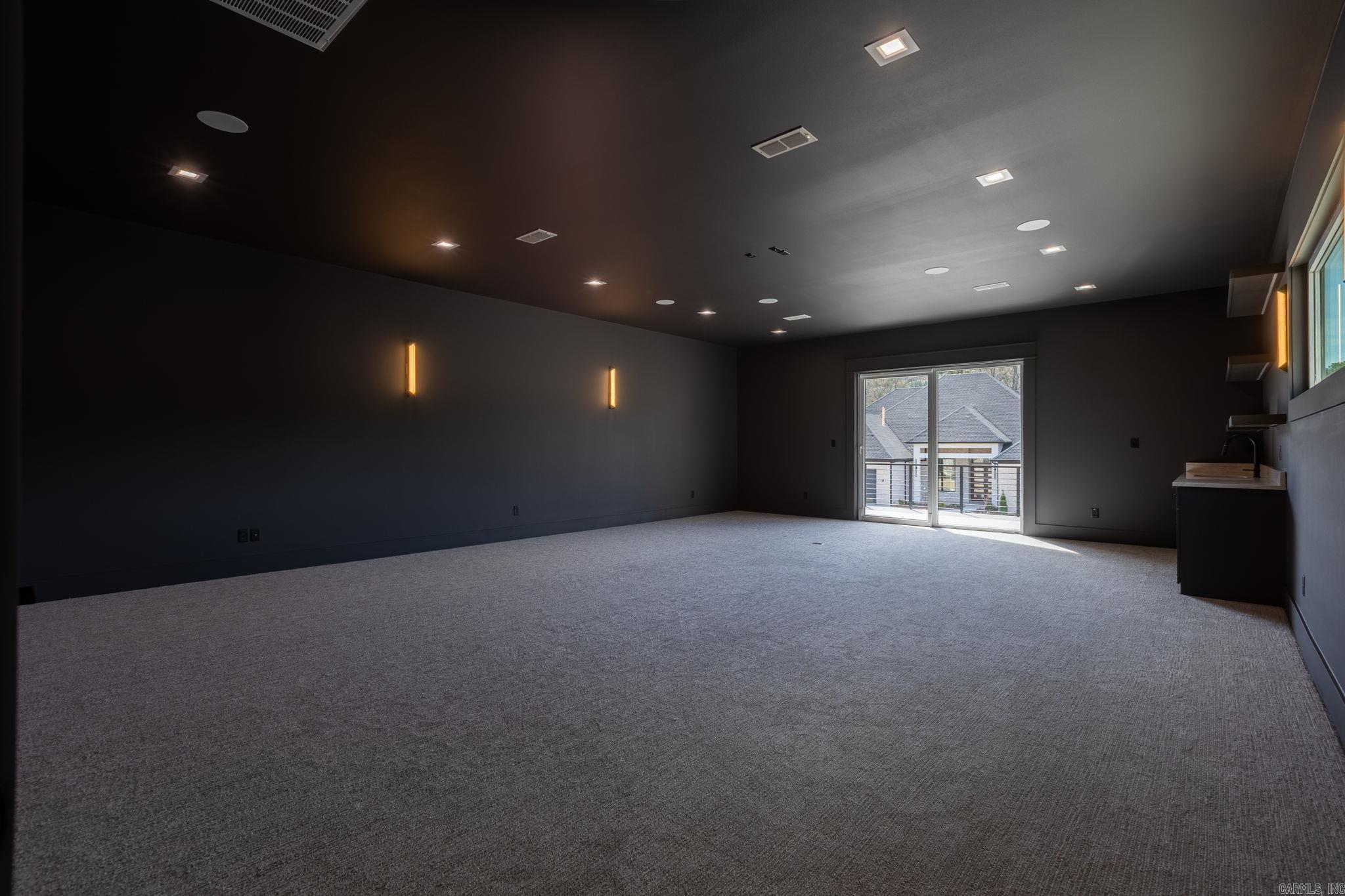 9 Abington Court Little Rock, AR 72223