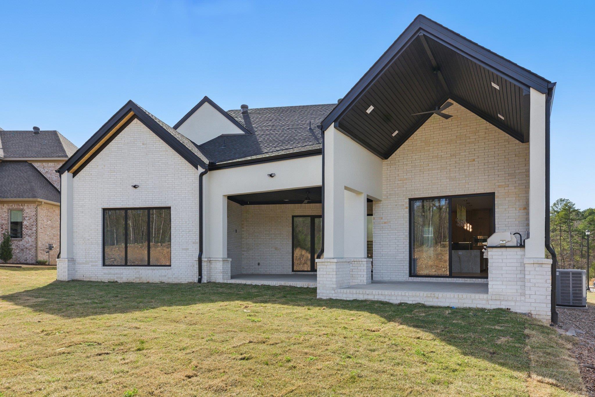 9 Abington Court Little Rock, AR 72223