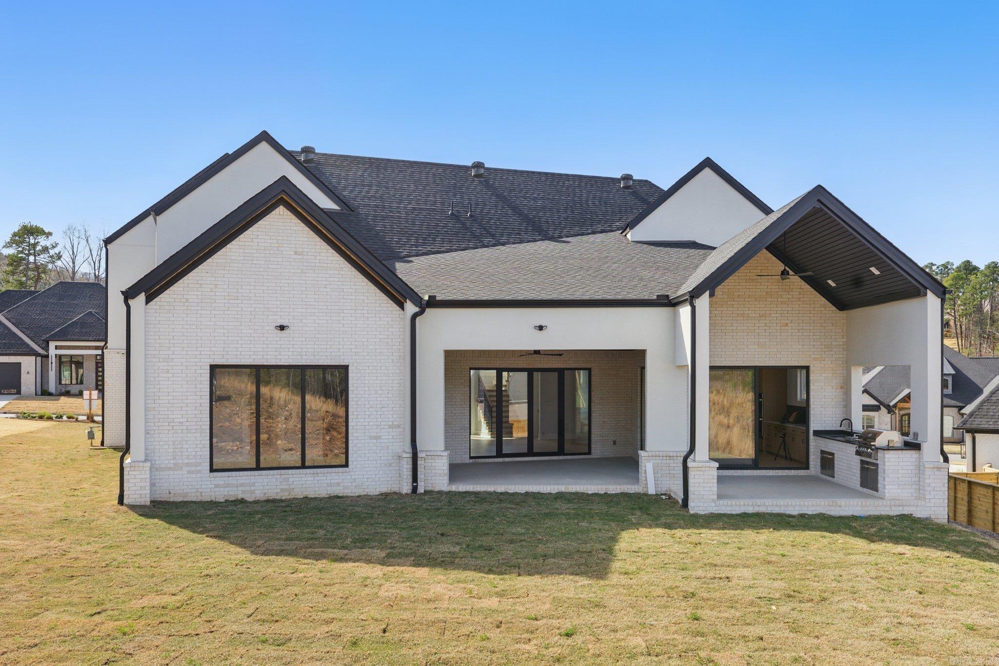 9 Abington Court Little Rock, AR 72223