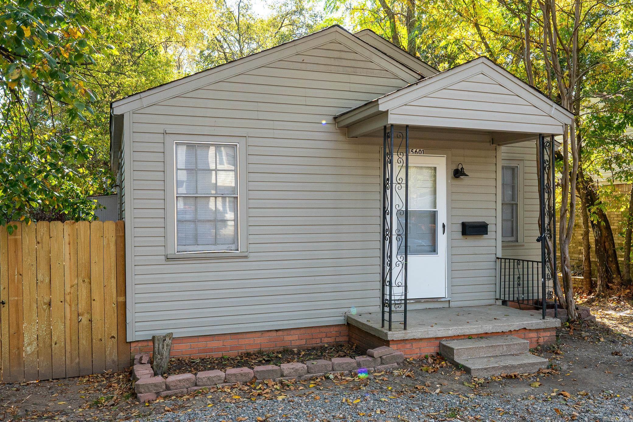 5601  Lee  Little Rock, AR