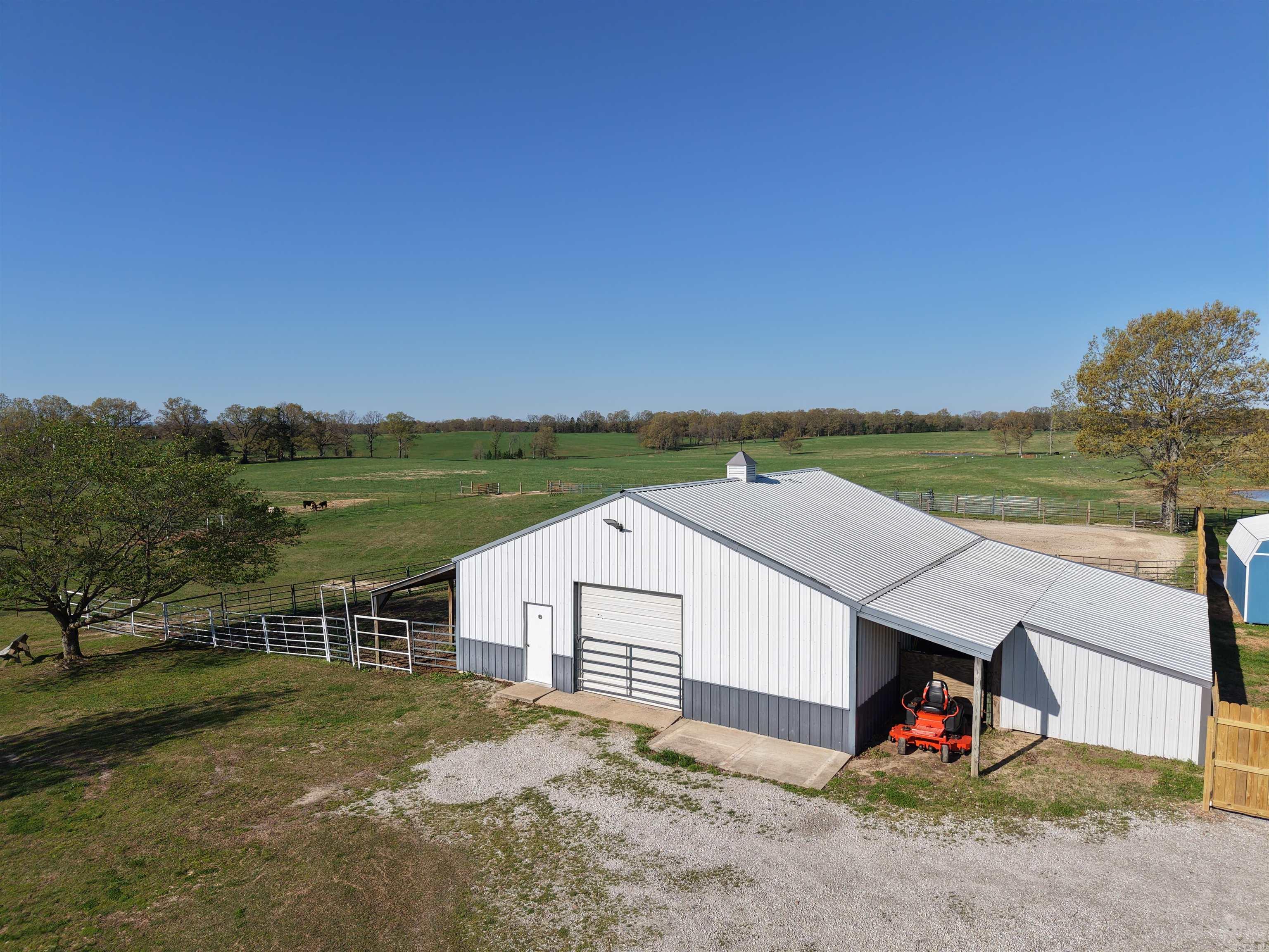 2832  Lacrosse Road  Melbourne, AR