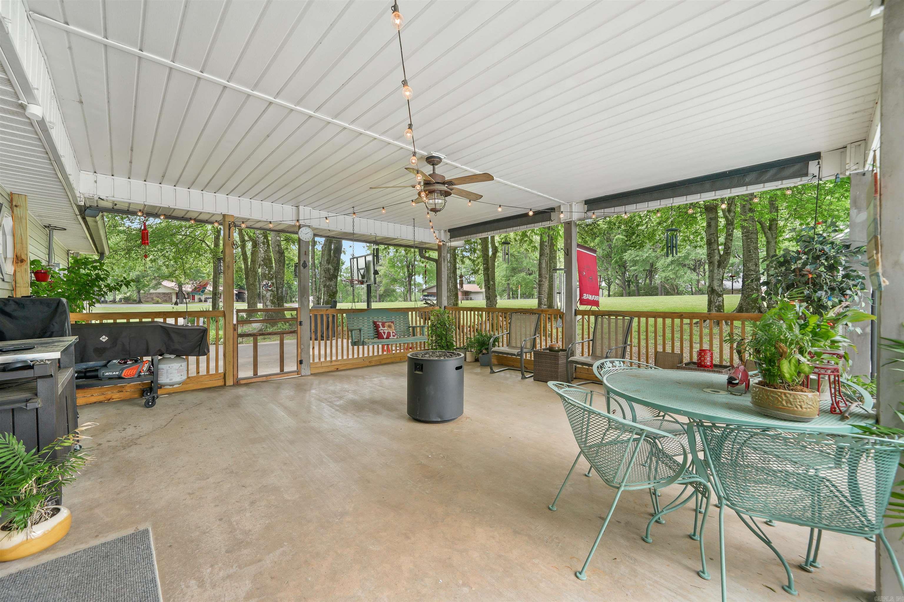 110 N Horatio Homesites Road Horatio, AR 71842