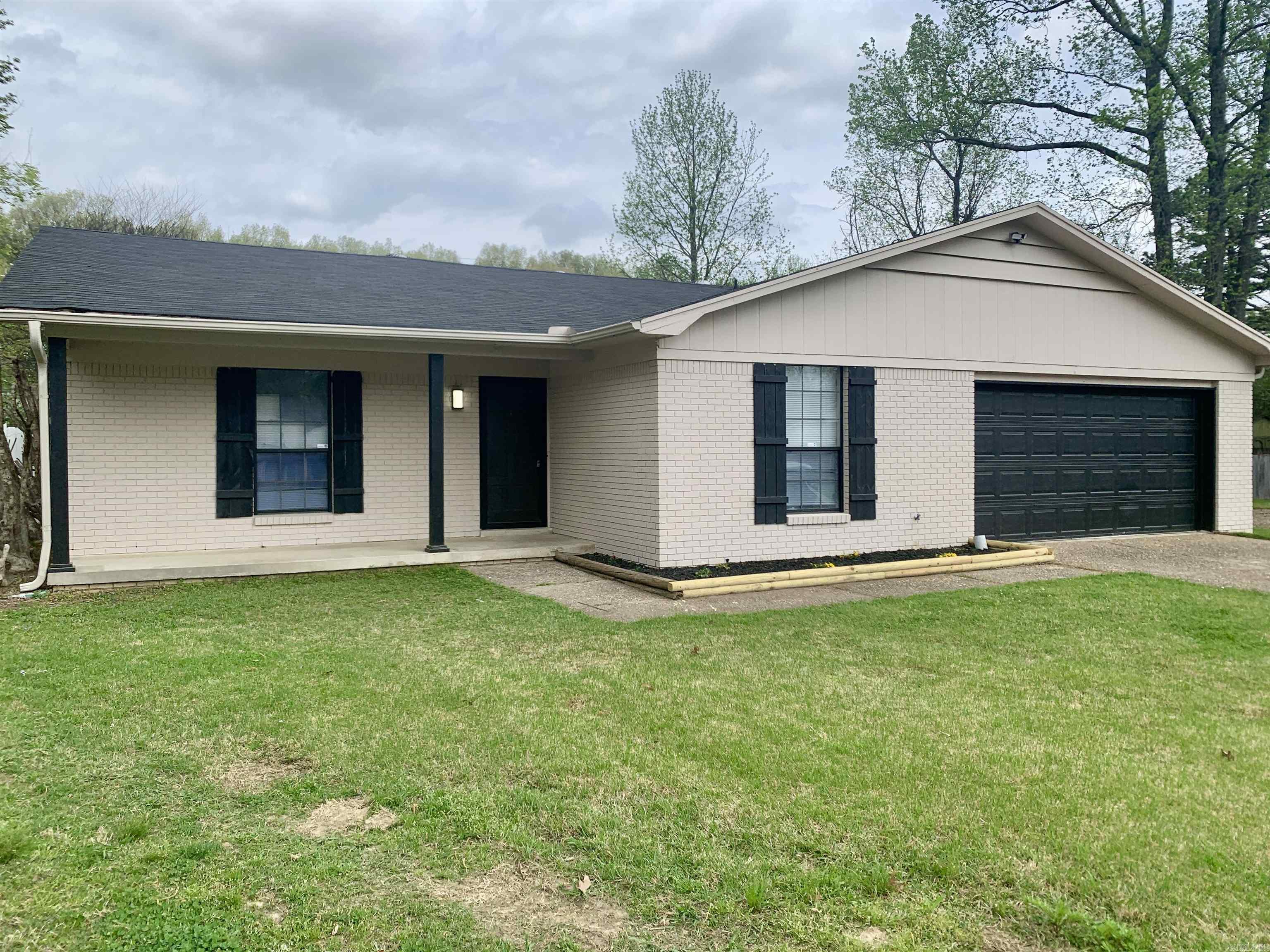 8608  Edwina  Little Rock, AR