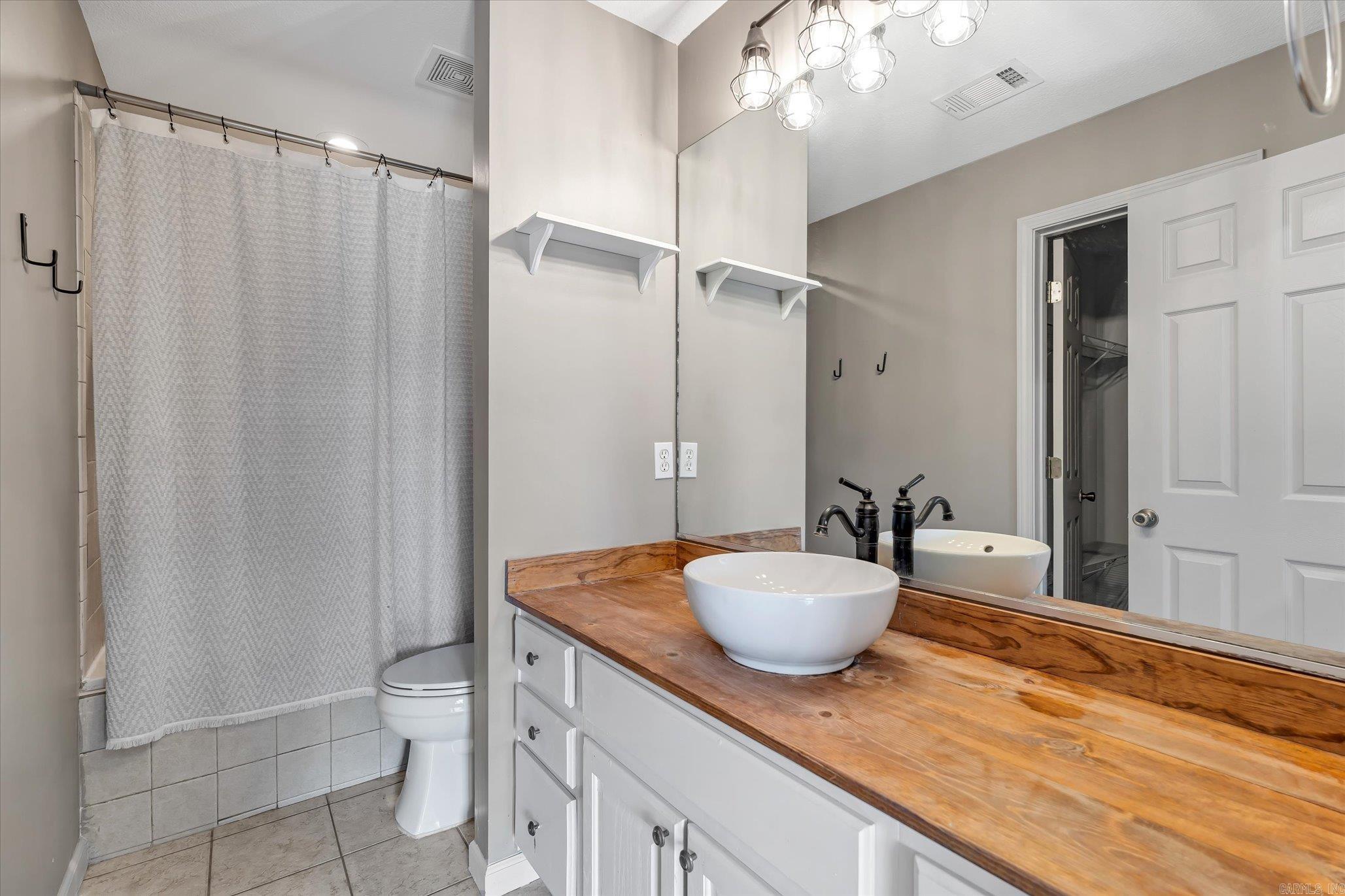 4601  Gregory Cove  Jonesboro, AR