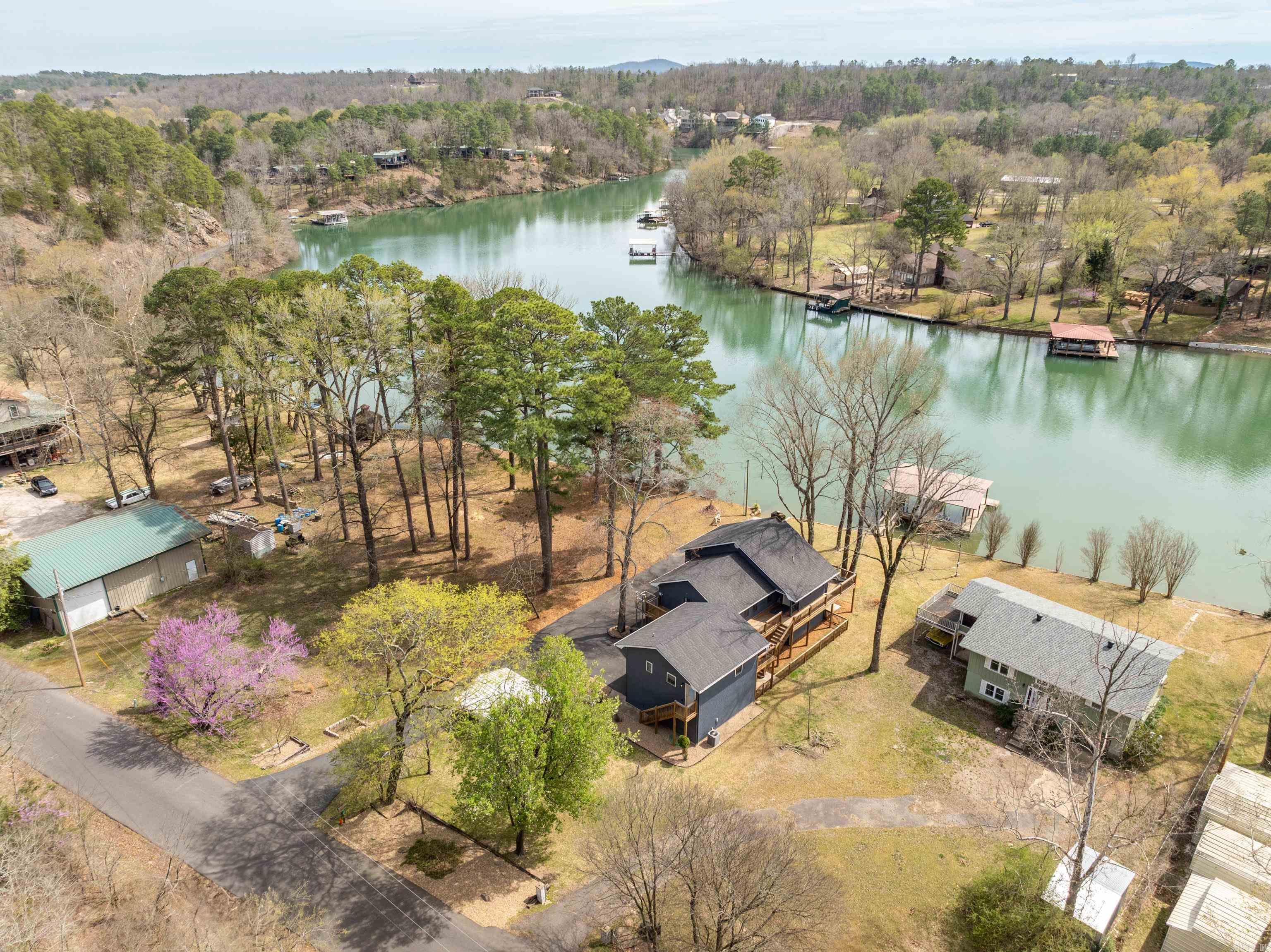 174  Arrowpoint  Royal, AR