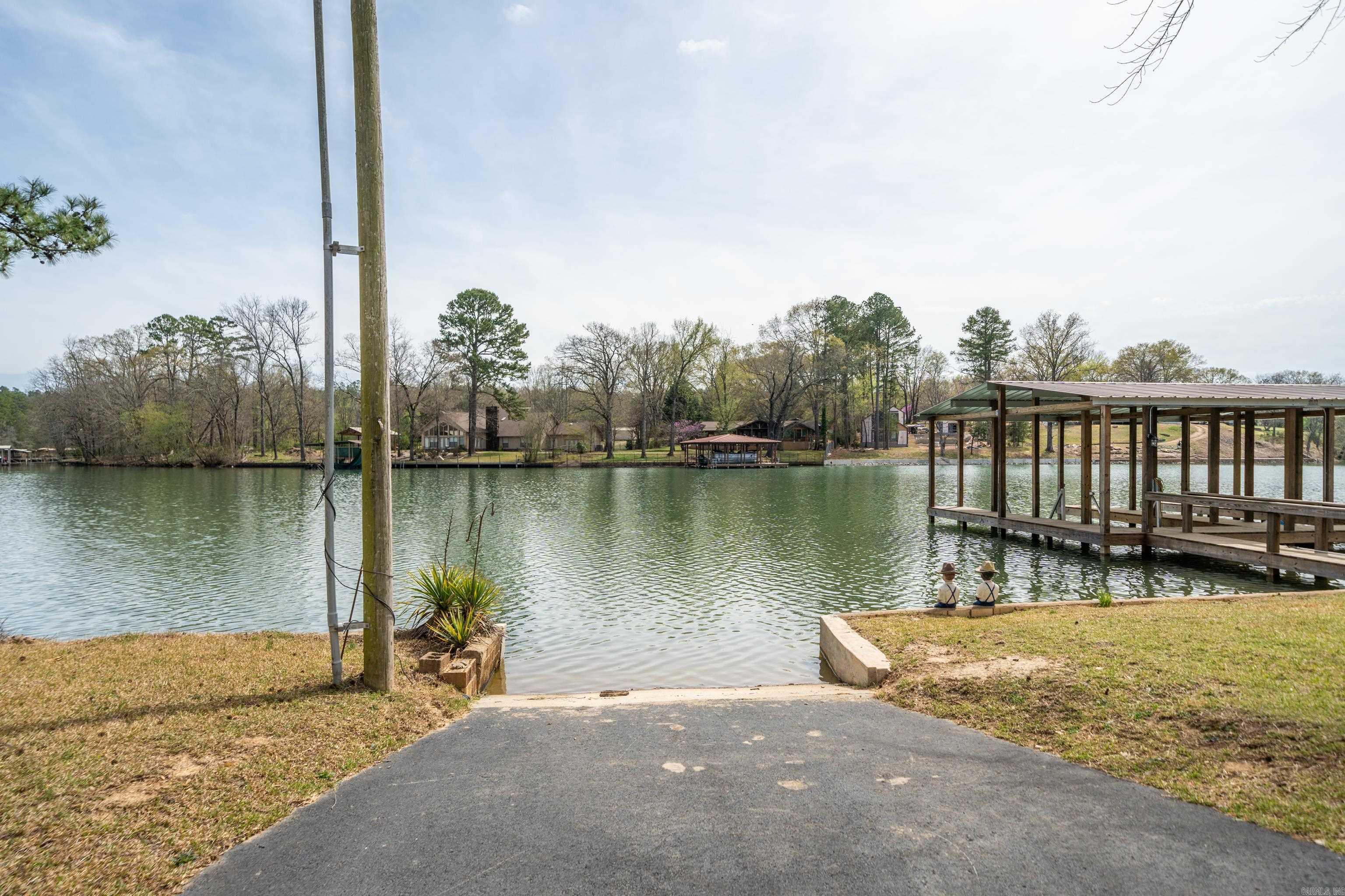 174  Arrowpoint  Royal, AR