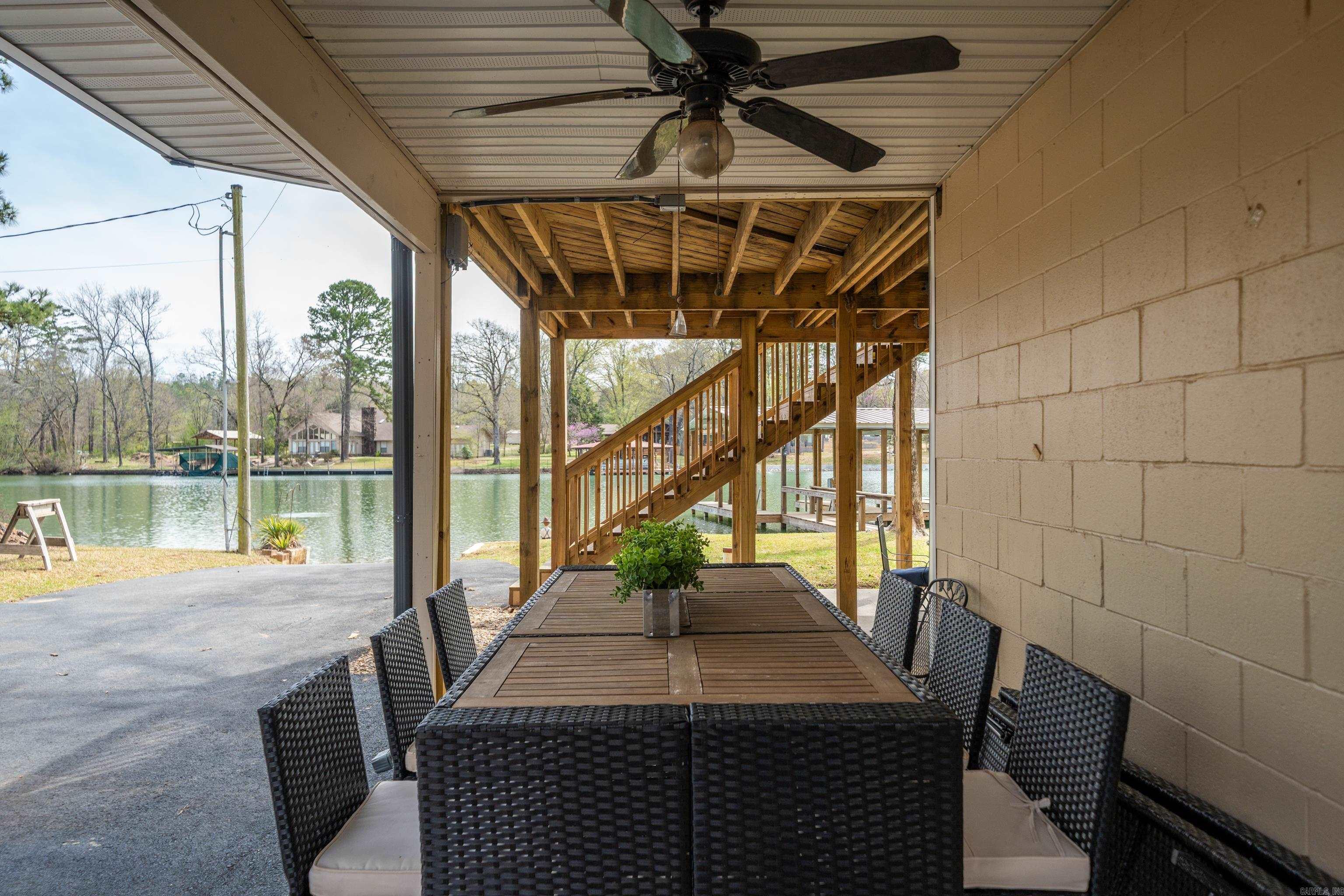 174  Arrowpoint  Royal, AR