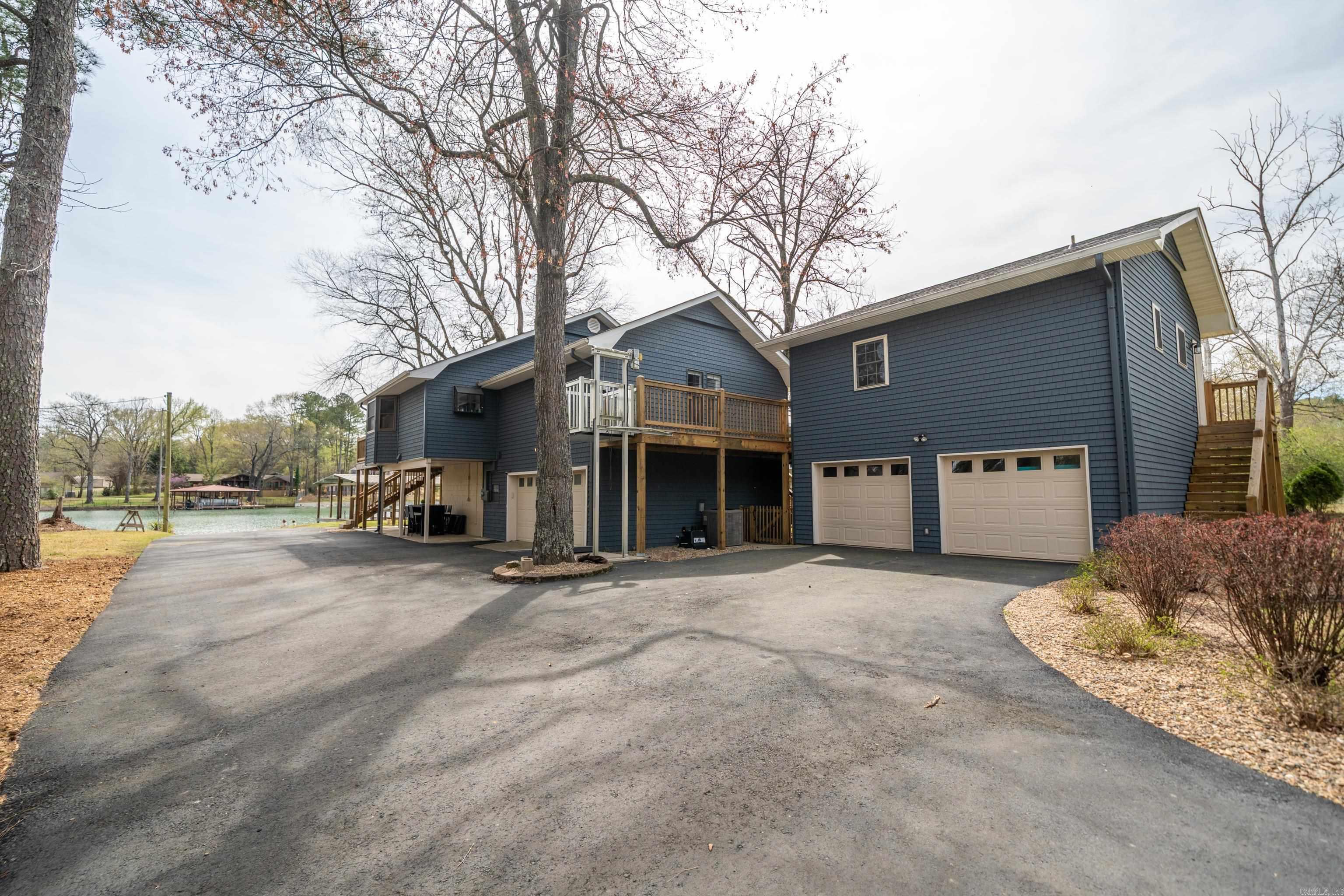 174  Arrowpoint  Royal, AR