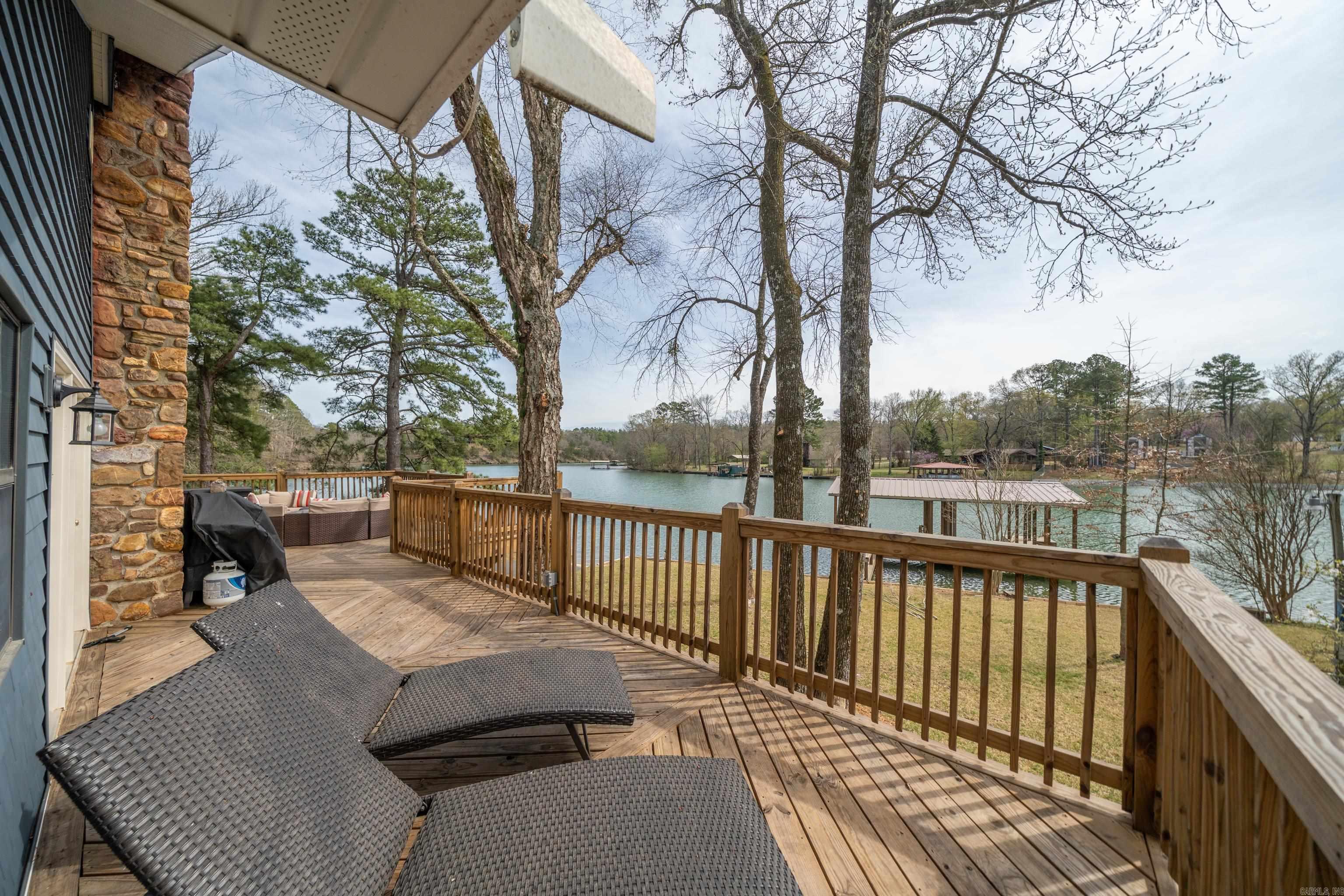174  Arrowpoint  Royal, AR
