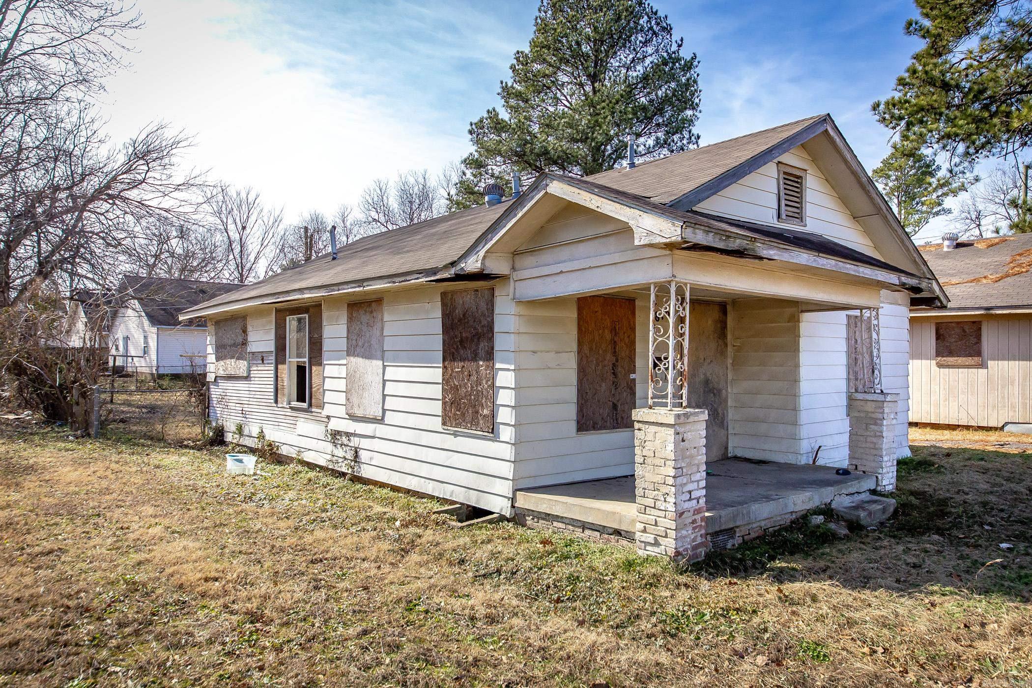 816 W 20th  North Little Rock, AR
