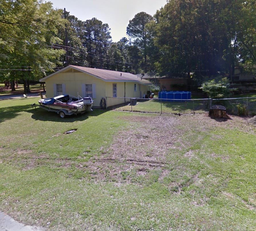 403 W Victory  Star City, AR