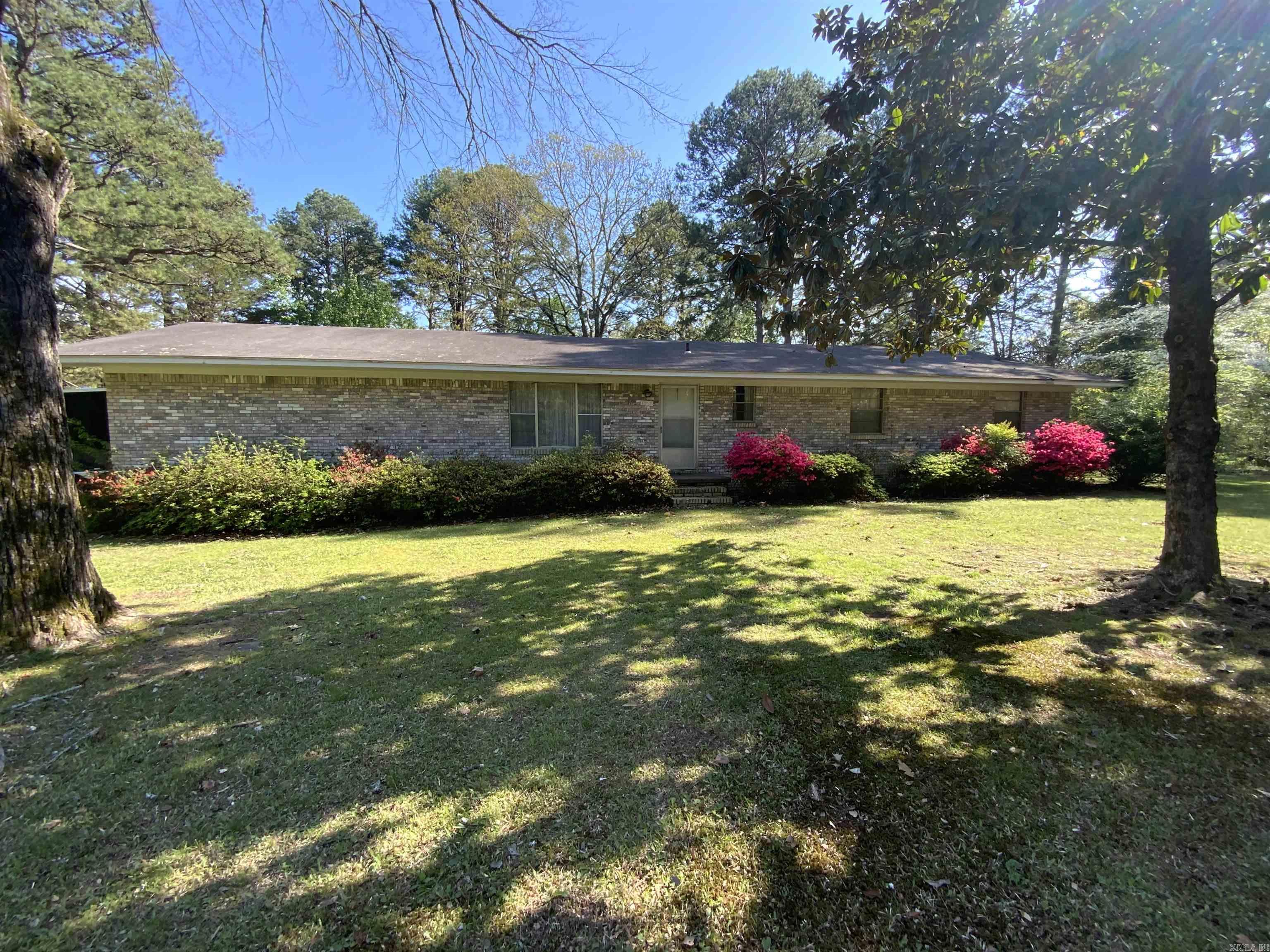 1320  Weddingford  Heber Springs, AR
