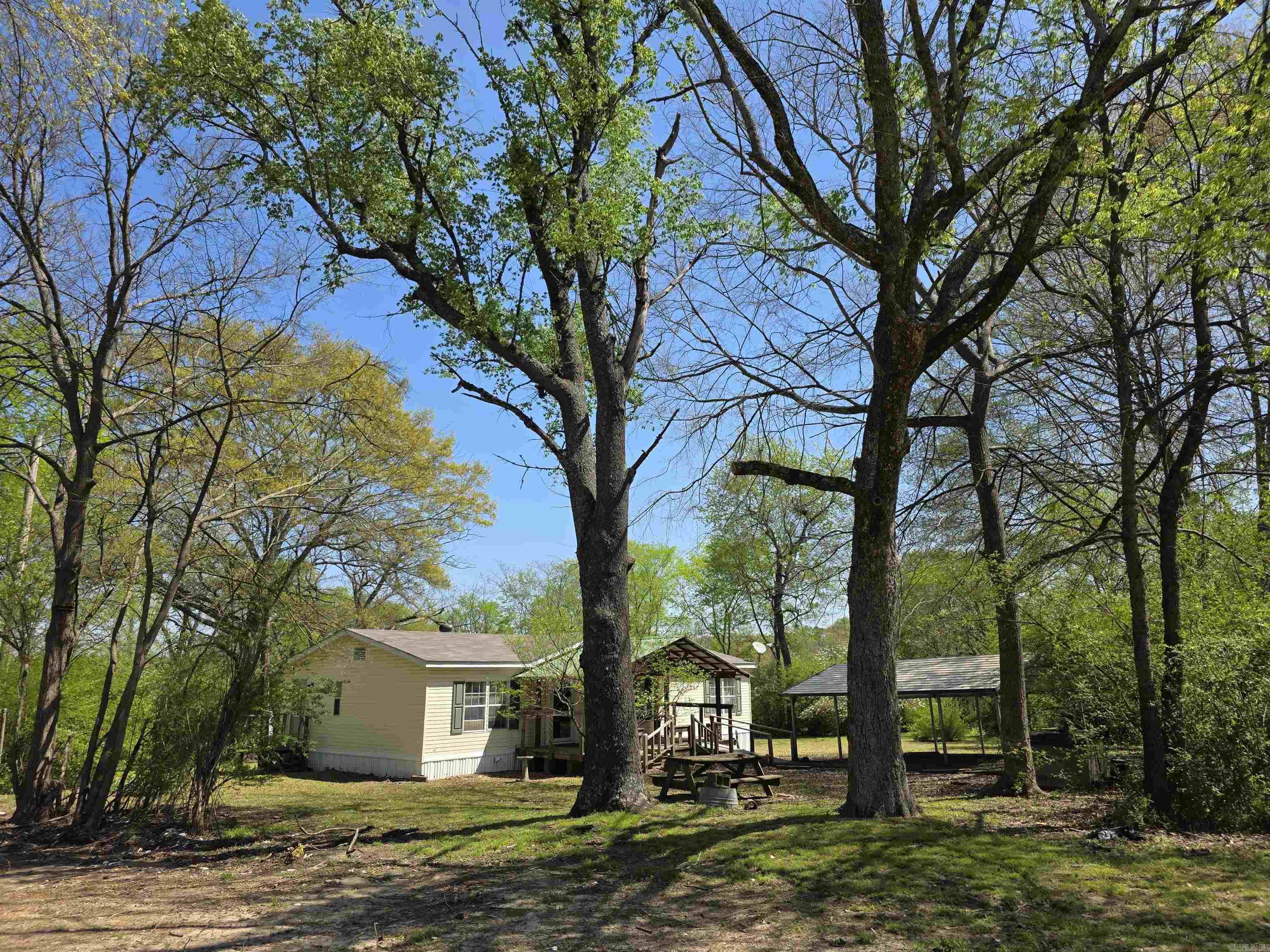 120  Kings  Hatfield, AR