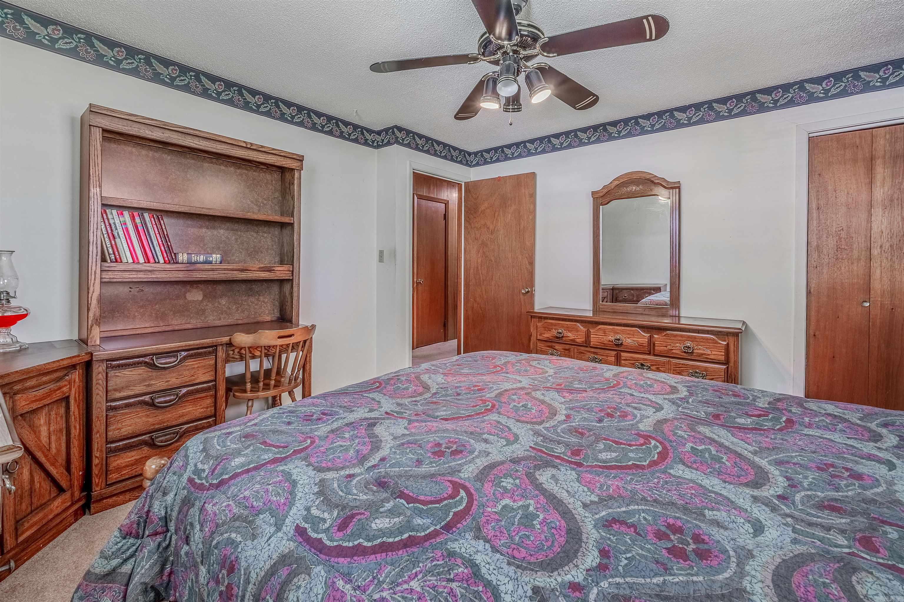 1215 N Broadway  Heber Springs, AR